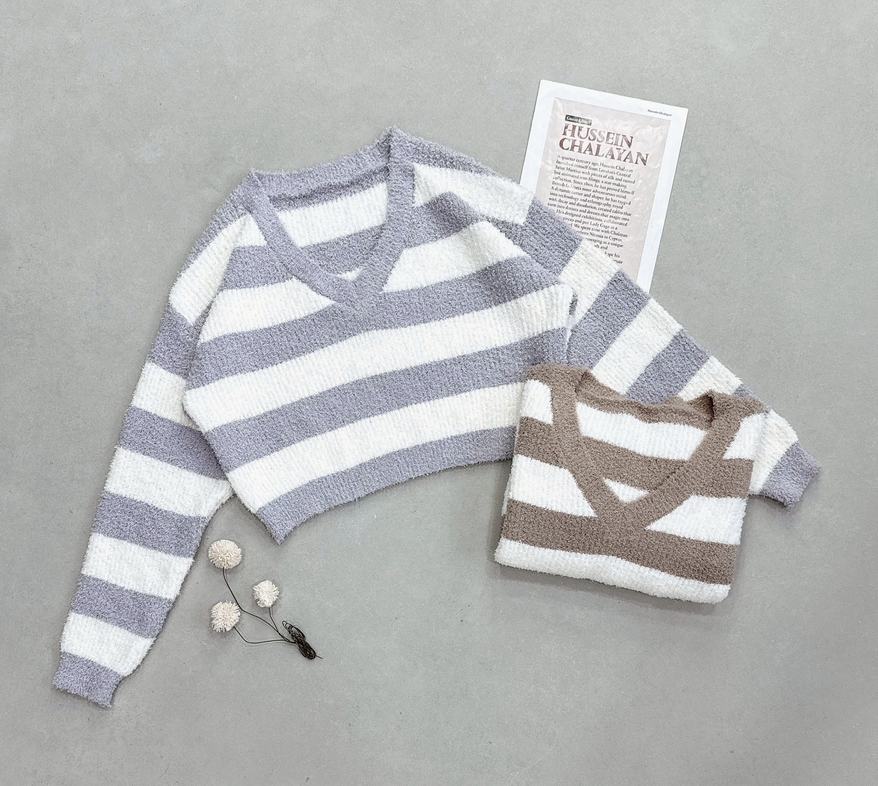 V領寬條QQ毛針織衣