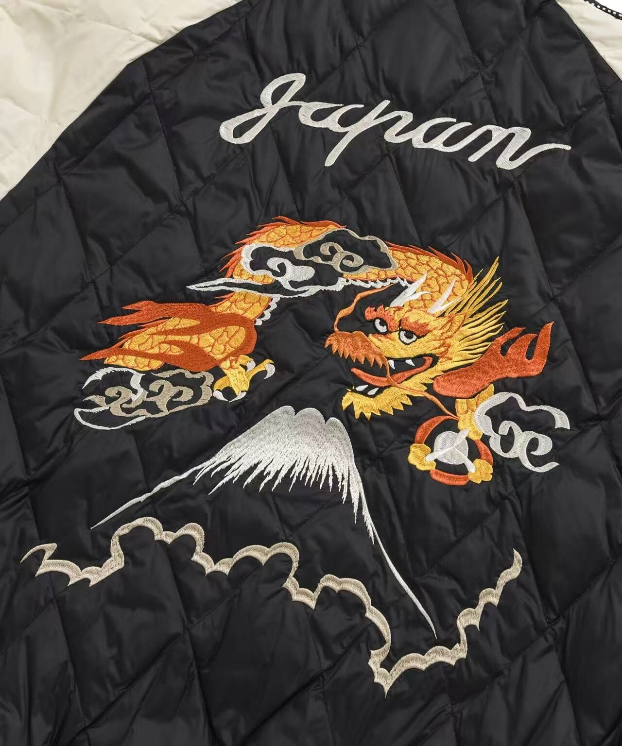 TAION JAPAN SPECIAL REVERSIBLE SUKAJAN DOWN JACKET TAIO