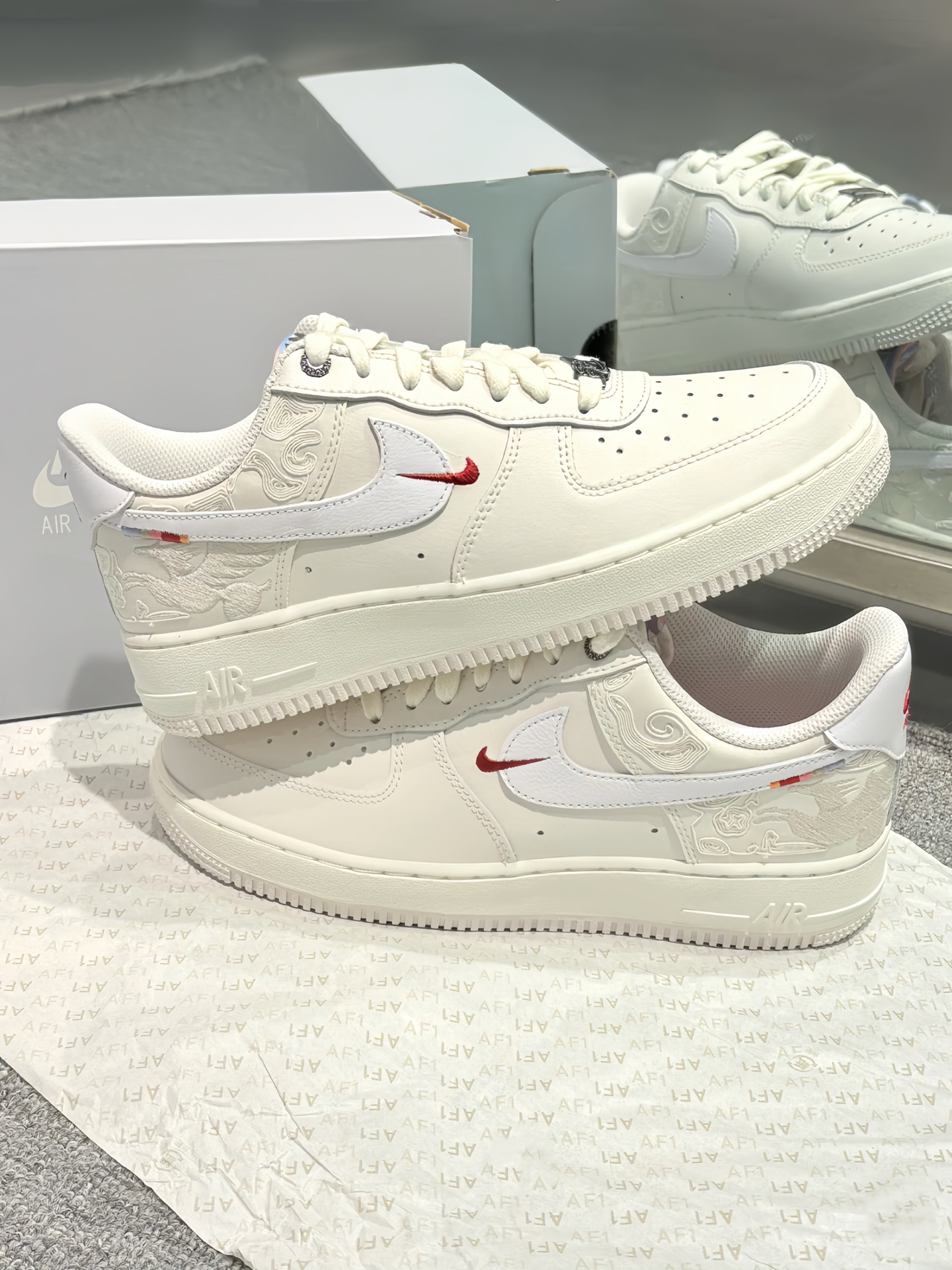代購-Nike Air Force 1 Low "Year Of The Horse"  <馬年限定> 脫繮系列 白色 休閒鞋 男鞋 IQ1119-011