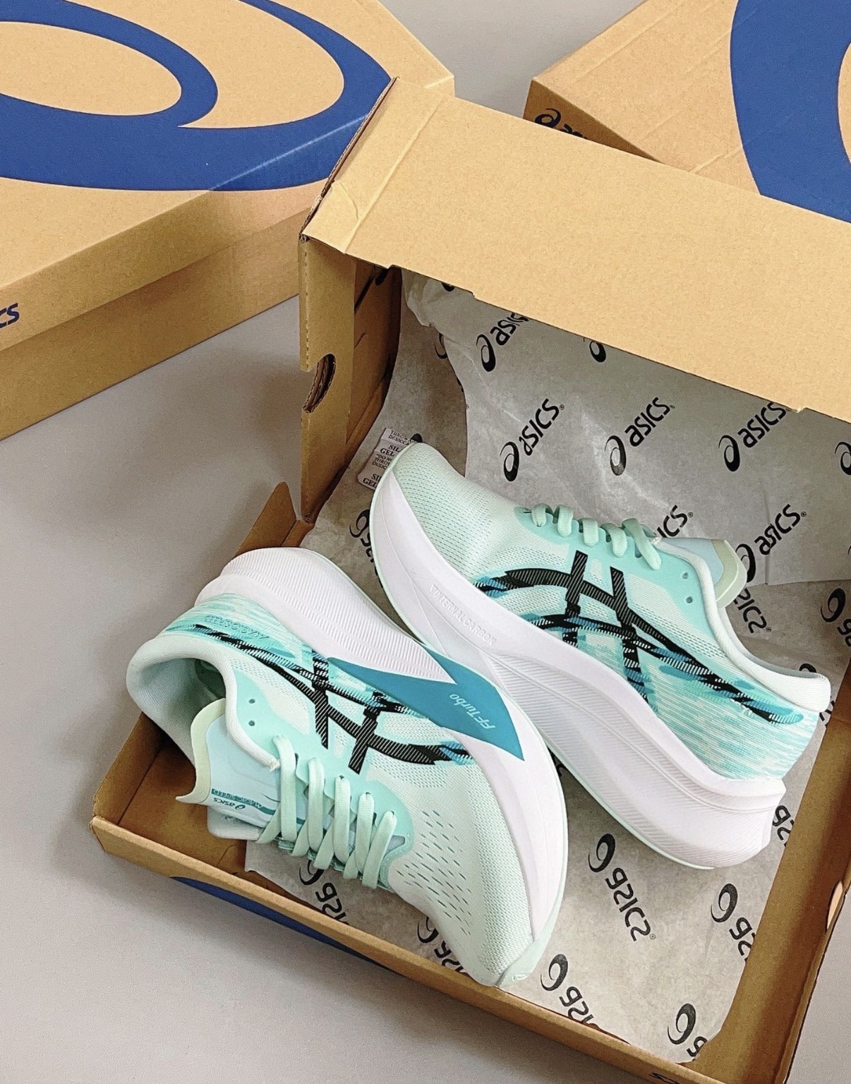 男鞋 ASICS MAGIC SPEED 4 薄荷綠 透氣 回彈 輕量 包覆 競速 慢跑鞋【1011B873-401】