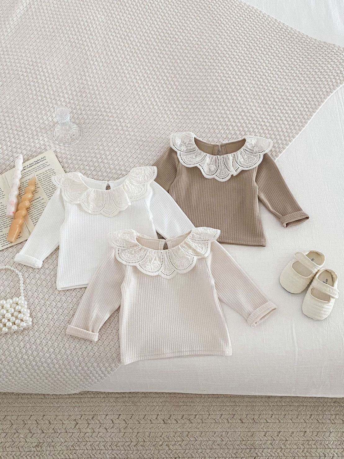 荷葉領緹花打底衣