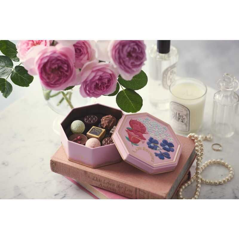 【預購】JN010227 Morozoff Lady Bouquet Gisele 朱古力八粒禮盒裝