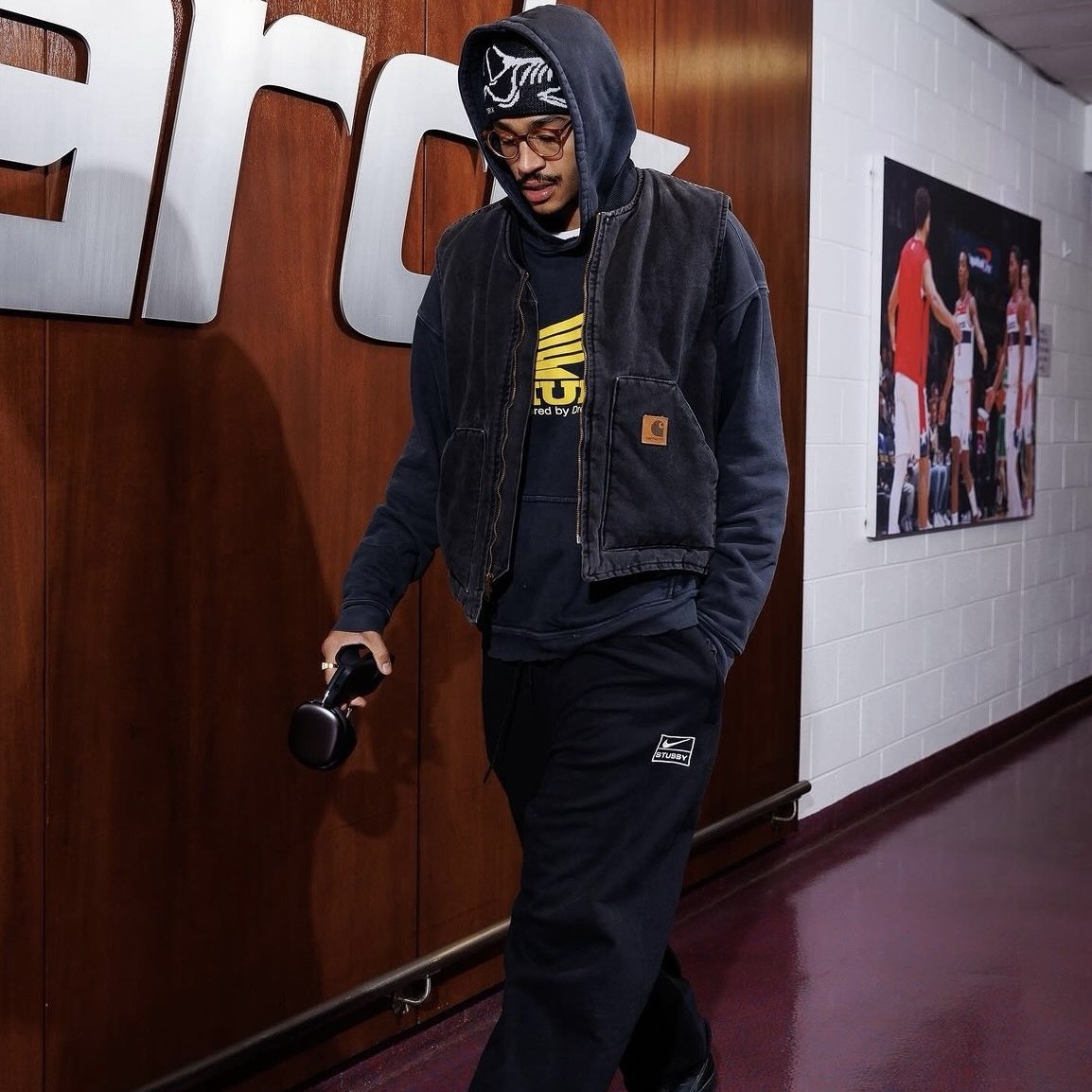 Carhartt V01 Firm Duck 立領夾棉工裝馬甲｜經典美式工裝 × 保暖耐穿｜Relaxed Fit 男款