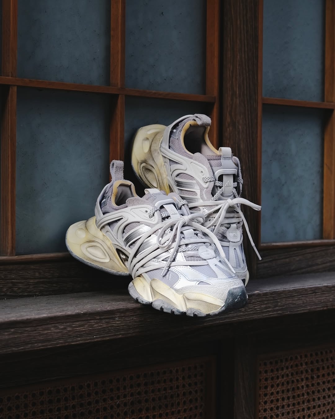 代購-Adidas XLG RUNNER DELUXE "White Grey" 白灰拼色 厚底增高 老爹鞋 男女同款 JR9631