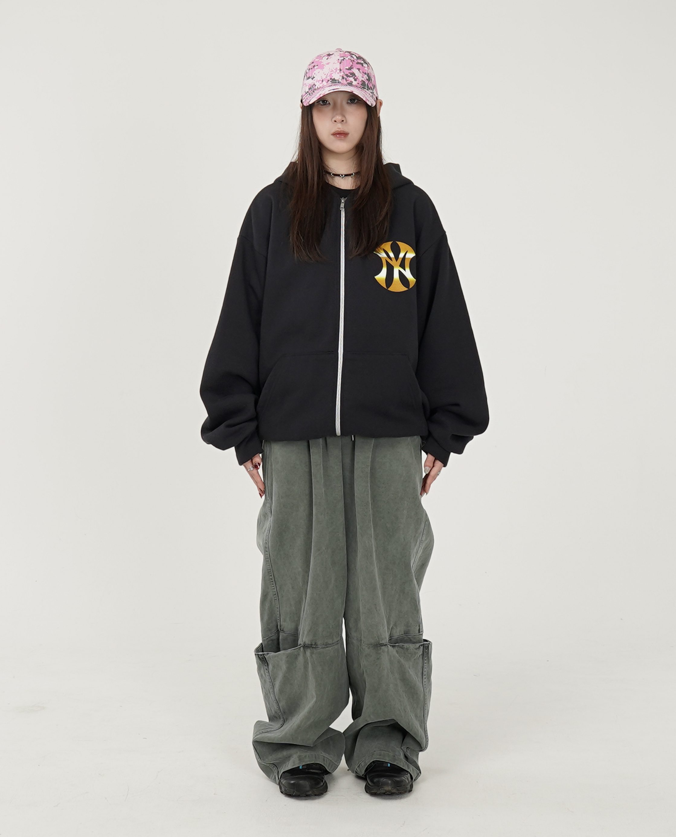 b.Eautiful x Sara Yukiko Wavy NY Zip Up Hoodie - Collection*14