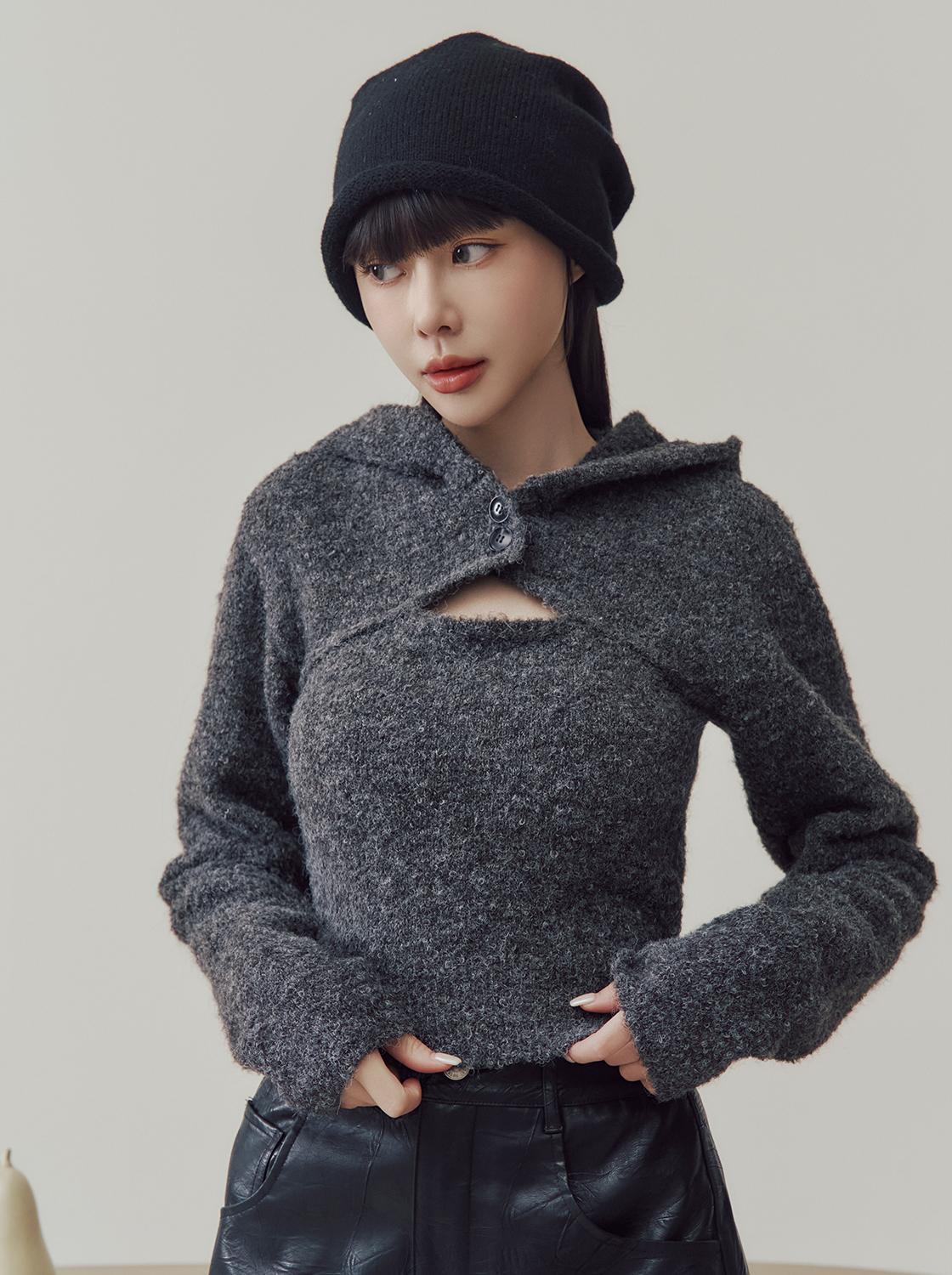 【第二件5折】假兩件半開襟連帽毛織上衣