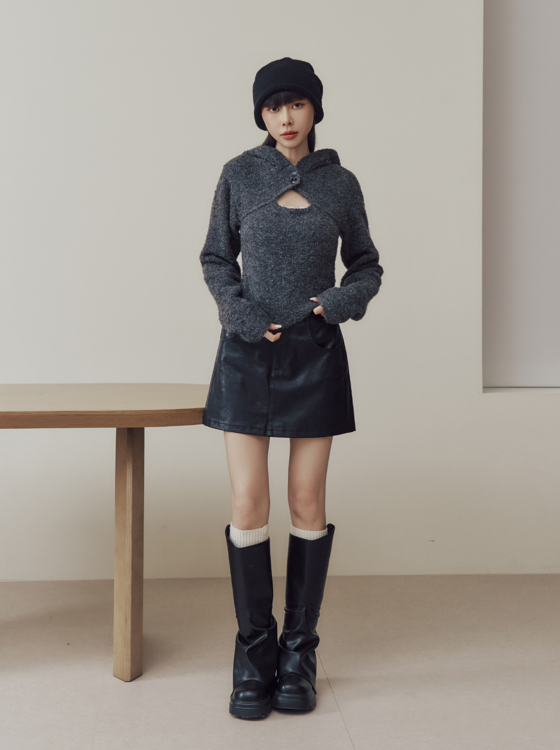 【第二件5折】假兩件半開襟連帽毛織上衣