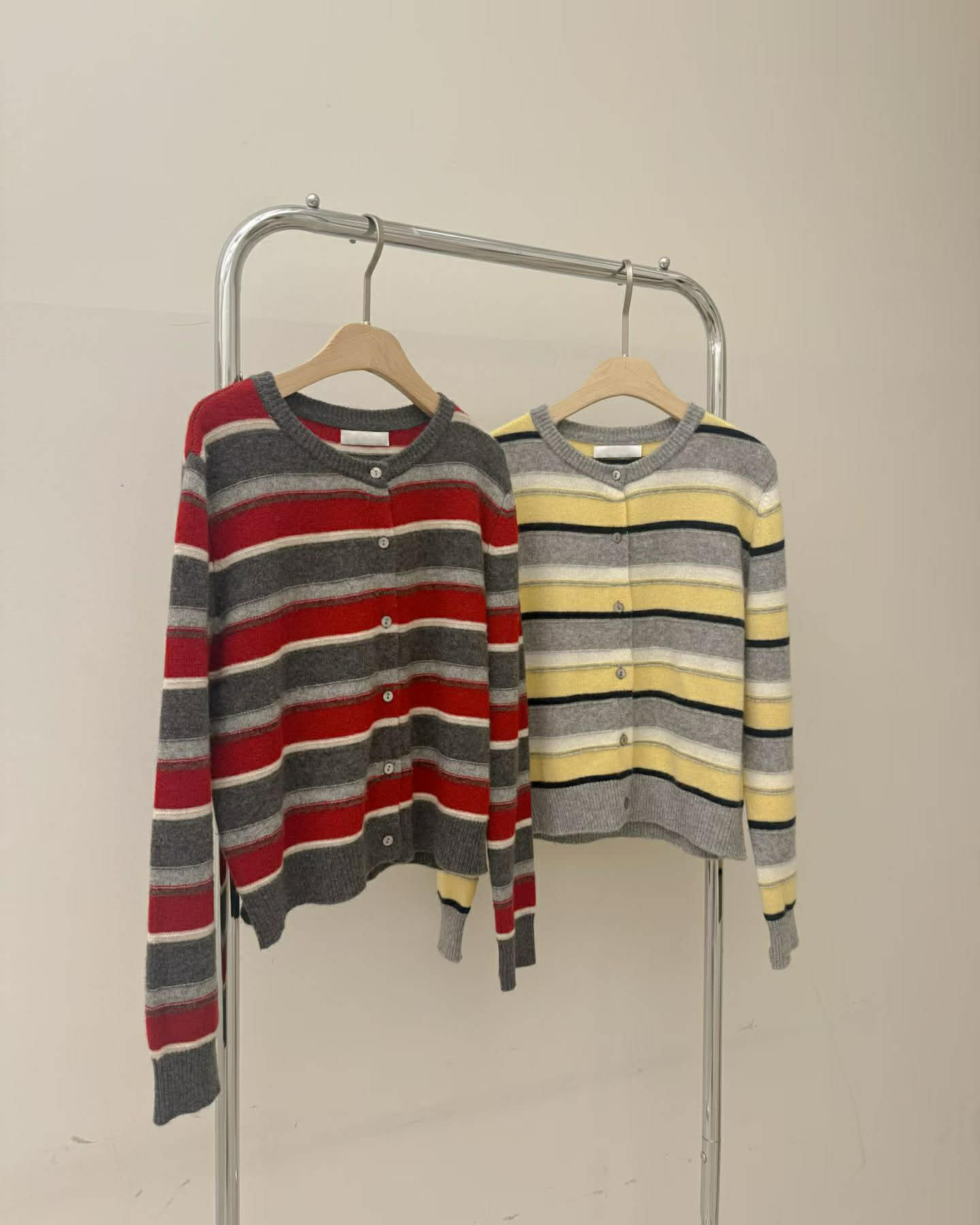 FN30 100% 羊毛拼色條紋針織開襟衫