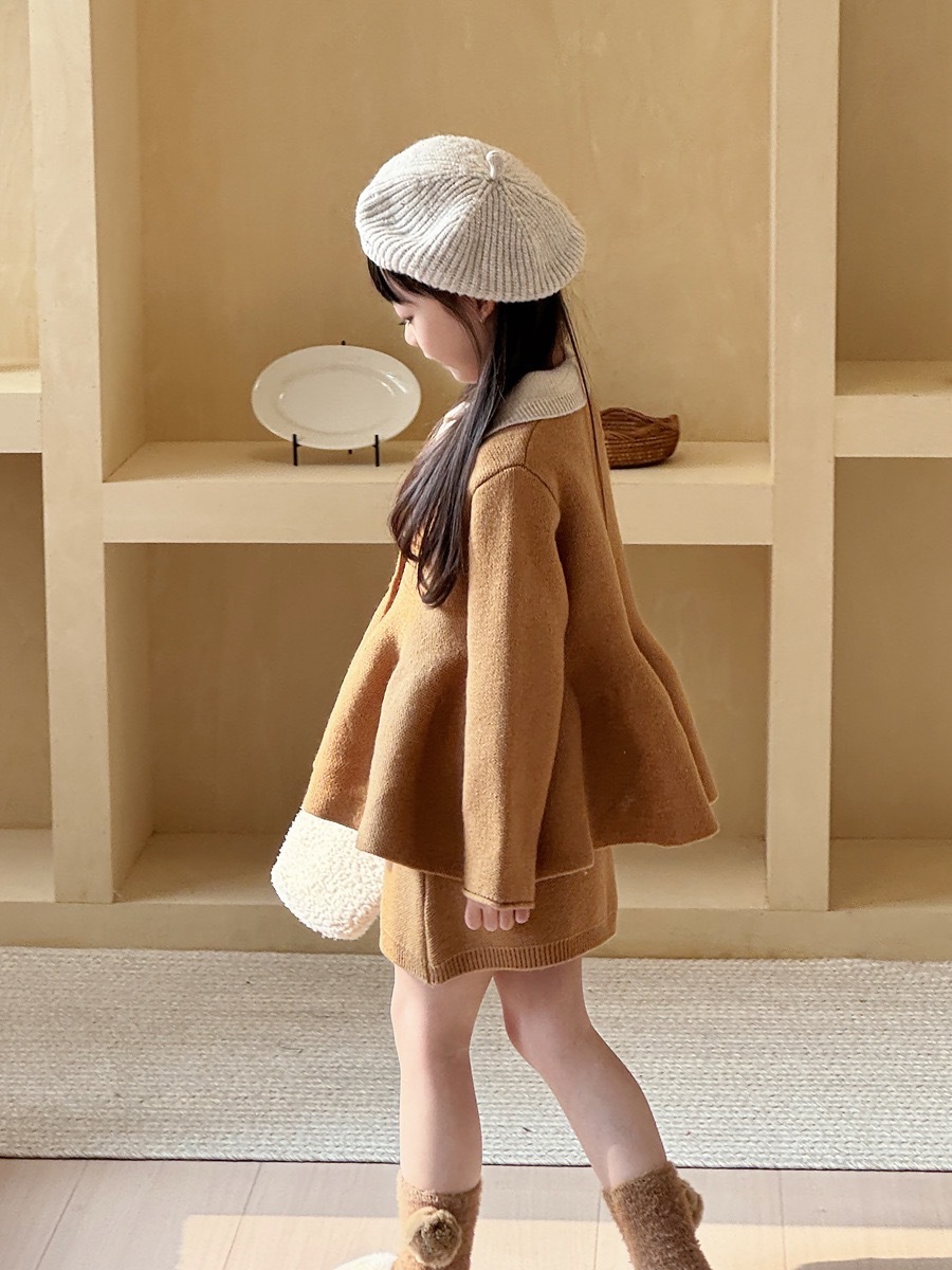 氣質排釦滾邊針織套裝