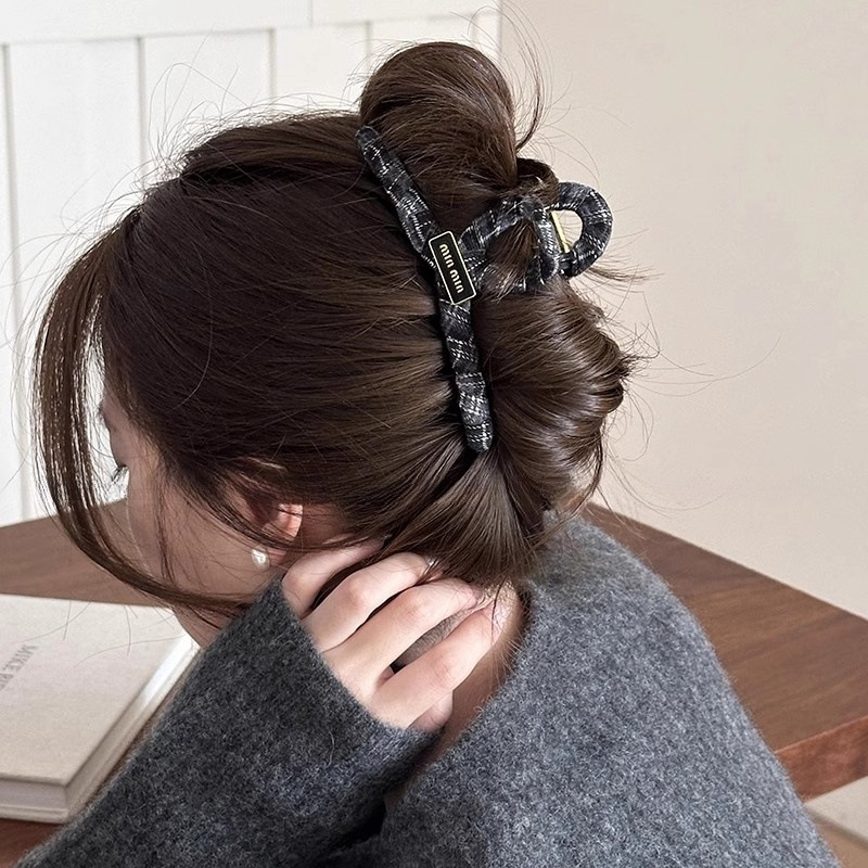 《6496》小香風布藝金標鯊魚夾