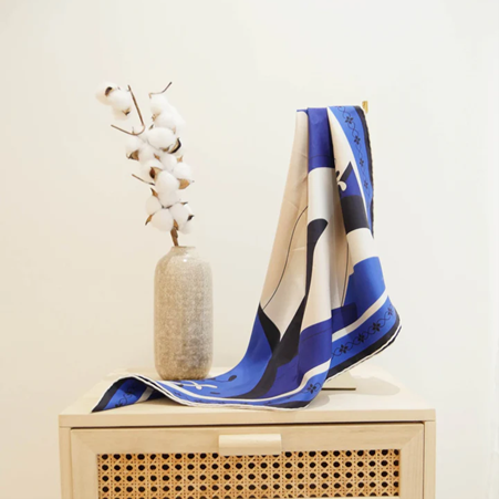 1FL0104-342 [FLEURON] Bloom Carré 65x65cm Bleu Cobalt #TXF01SK4050CBL (EU)