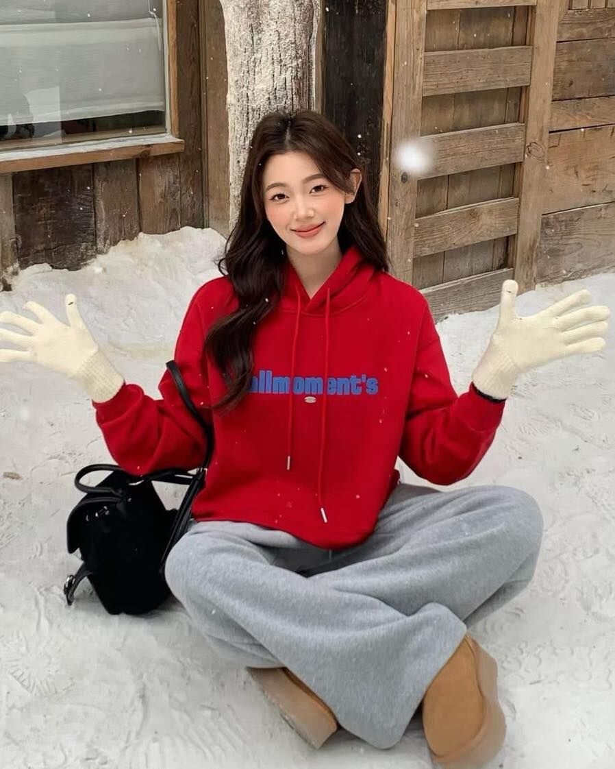 【質感百搭的字母內加絨連帽上衣】（現貨）