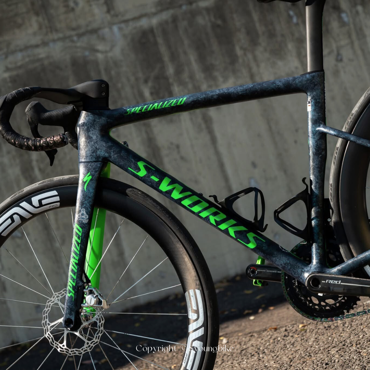 巡揚新春特惠【ENVE x 馬牌】SES 4.5 Pro 銀標輪組 x GP500 STR 外胎套組