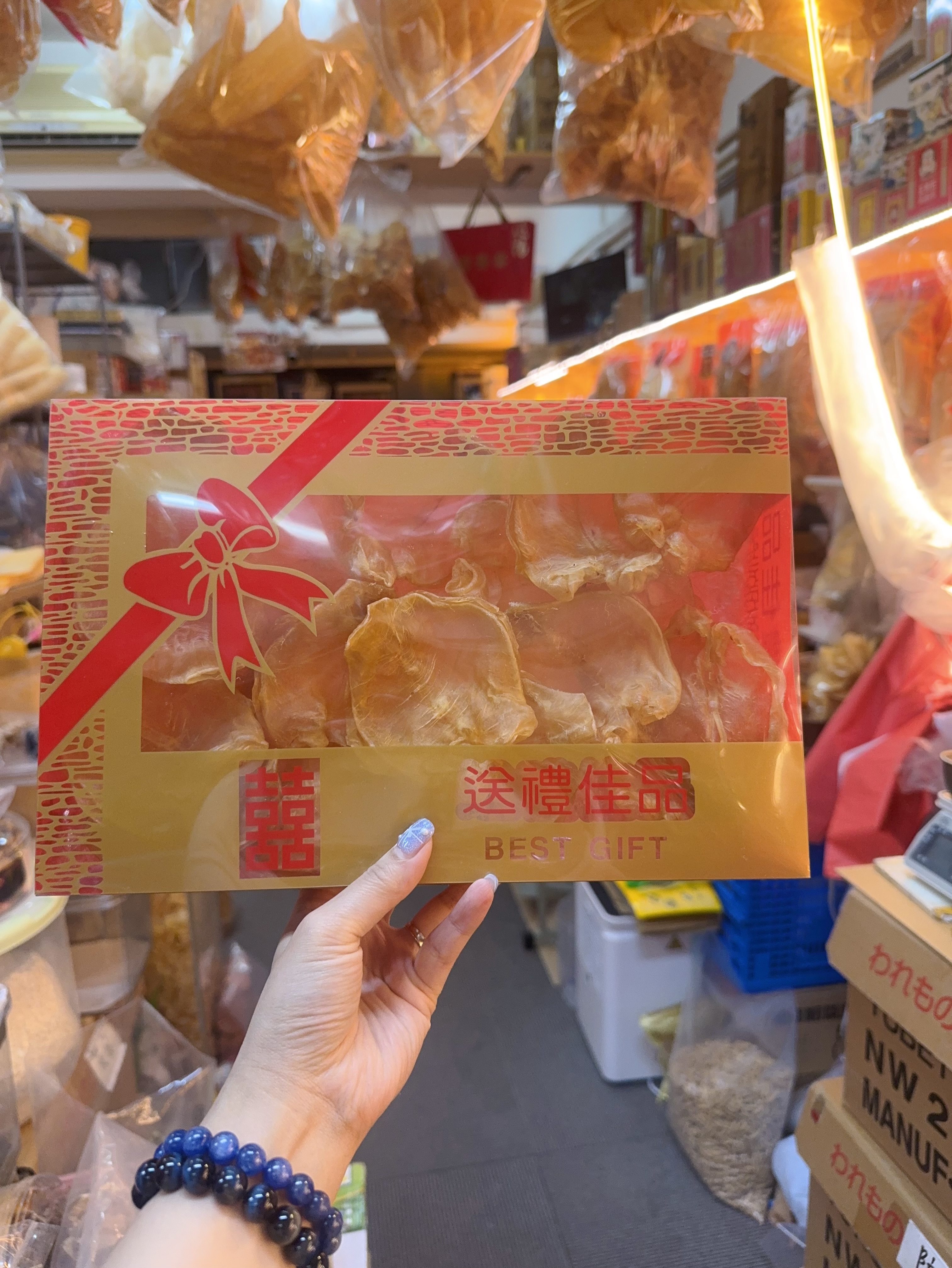 Z250特選花膠片200g//盒 約16-19隻左右    $538/ 1 盒      $1000 / 2 盒  校長價