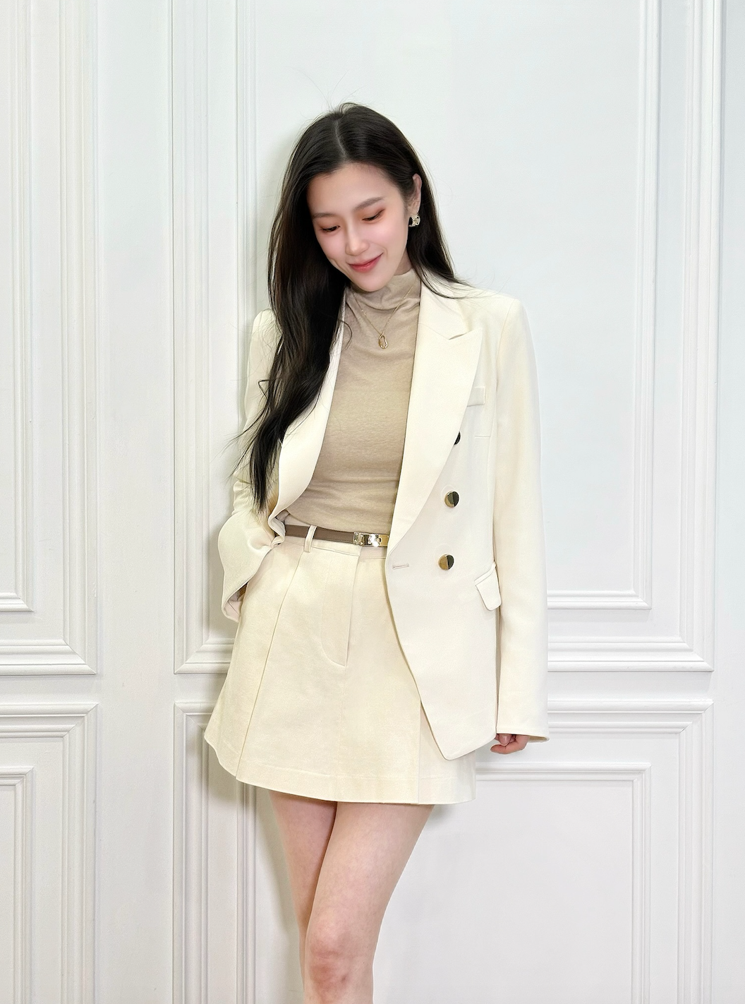 麂皮百摺短褲裙