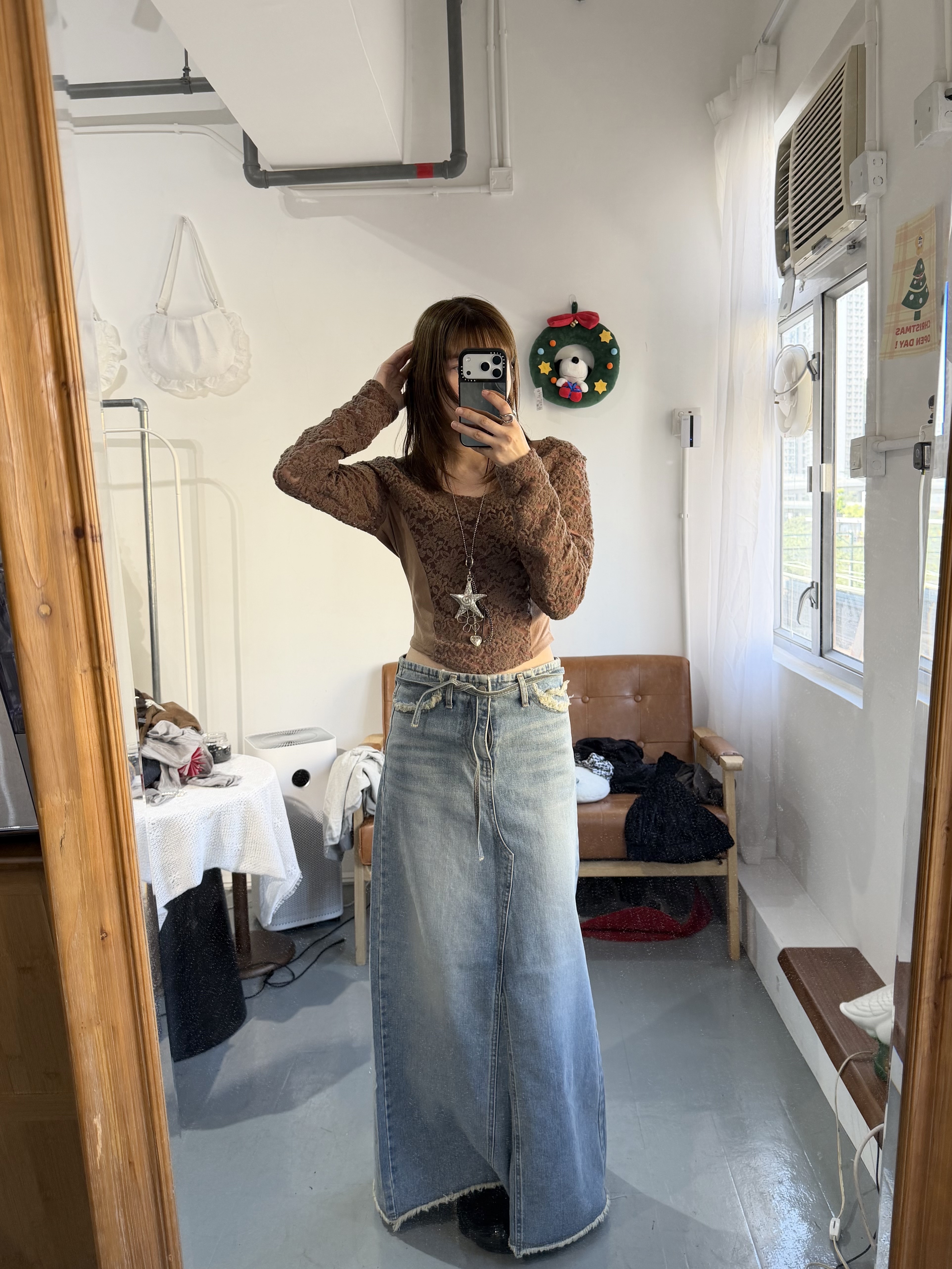 可露肩Lace大圓領TOP