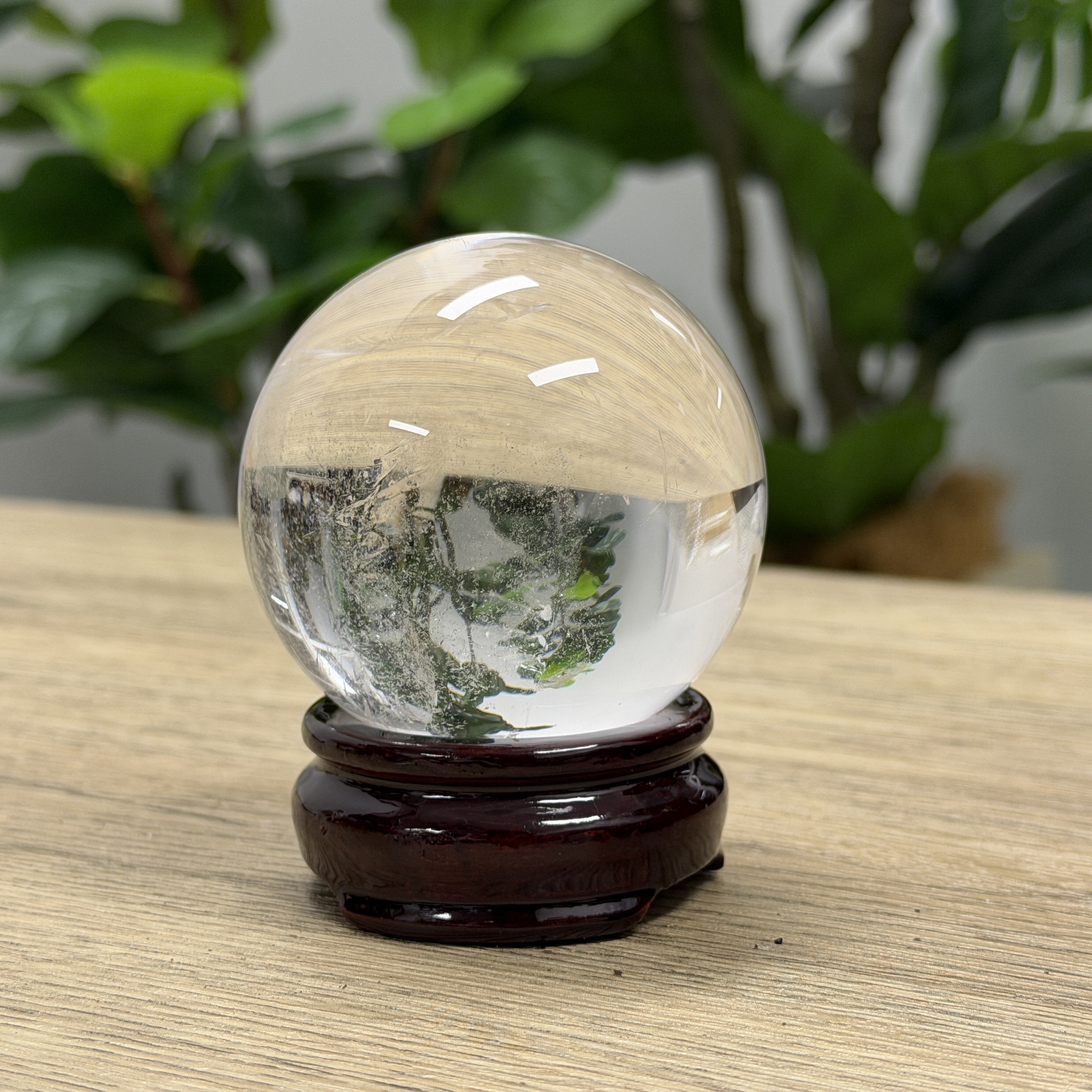 高質白水晶球 6.4cm WD2203