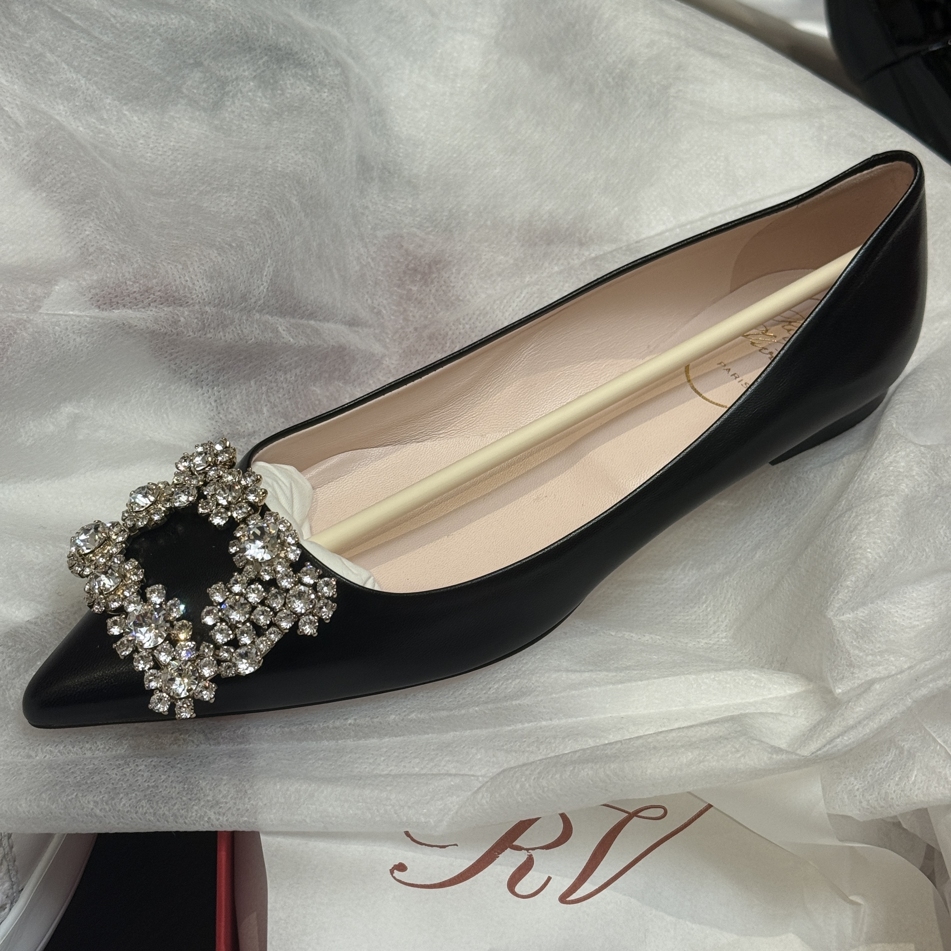 Roger Vivier Flower strass leather flats black