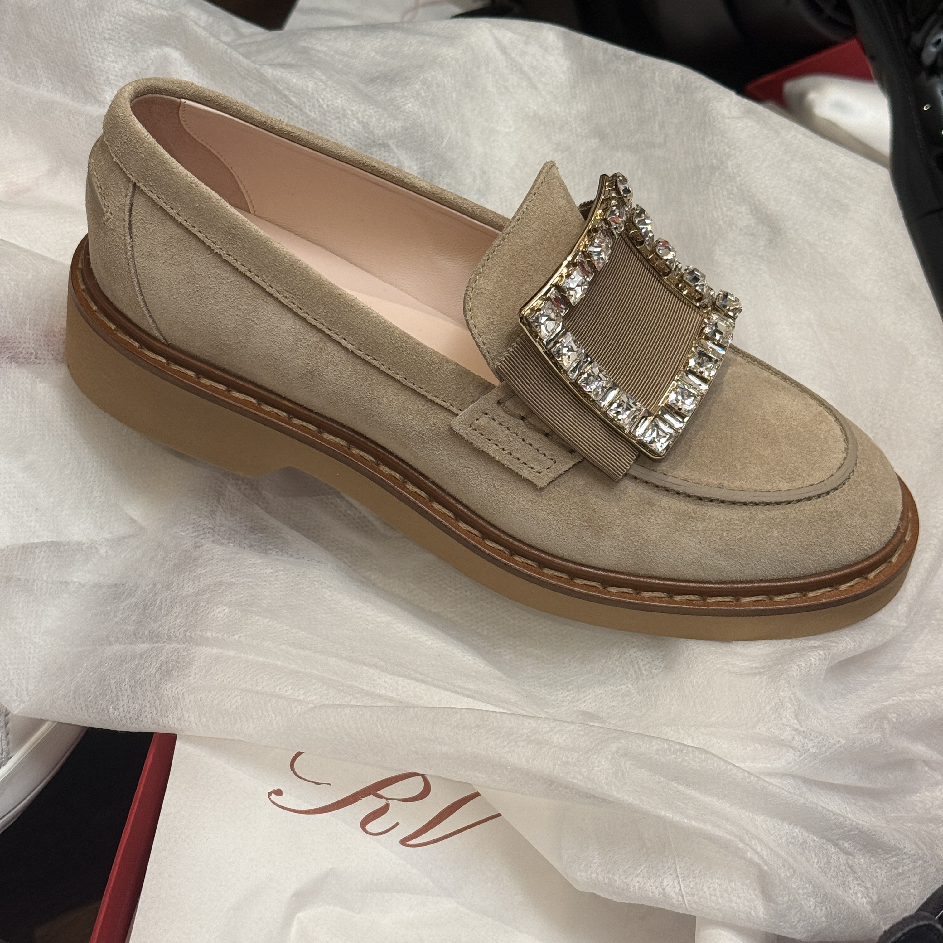 Roger Vivier RV viv ranger strass loafers white/beige