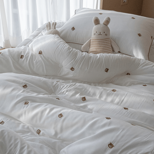 [韓國棉被] 天絲莫代爾・栗米棉填充｜小熊頭刺繡 冬被 四季被 3色