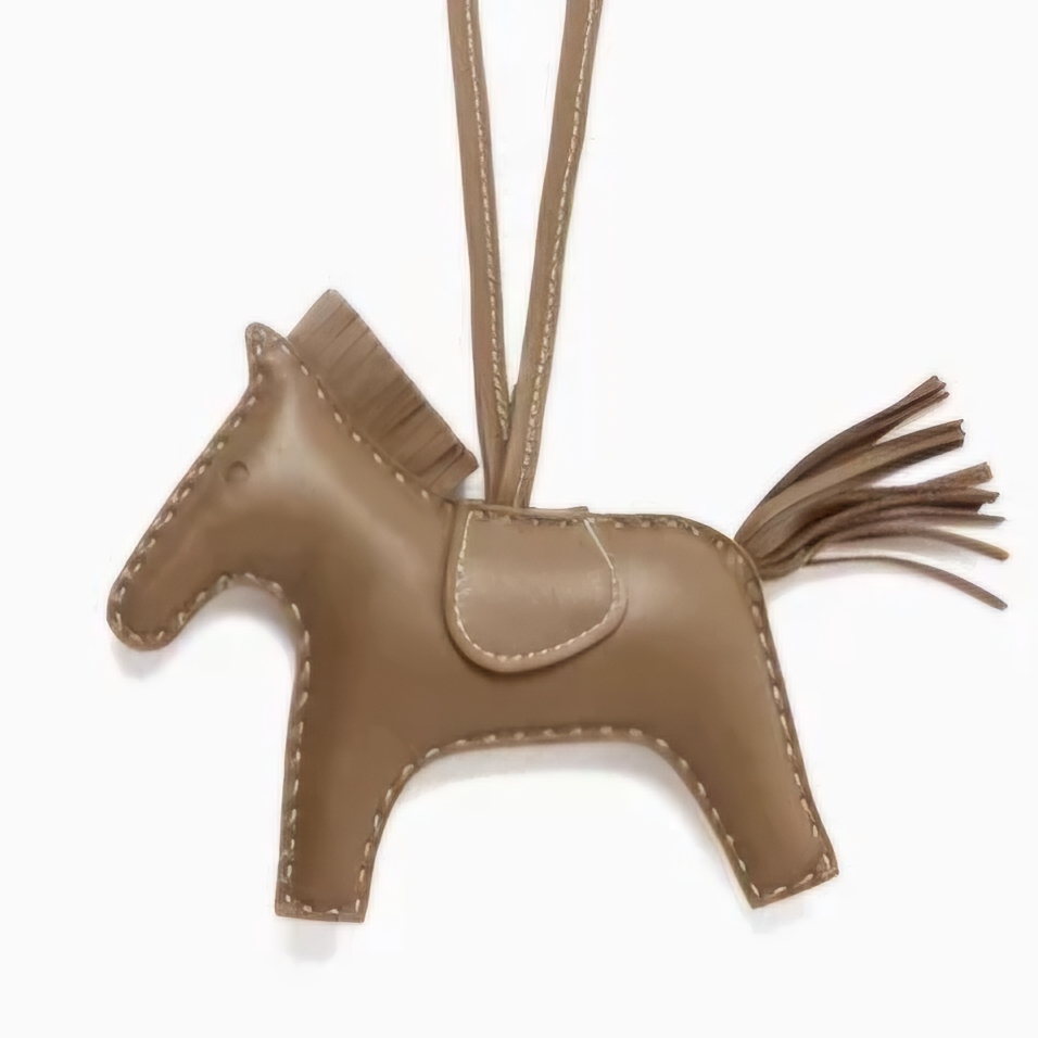 Hermes Rodeo PM Size