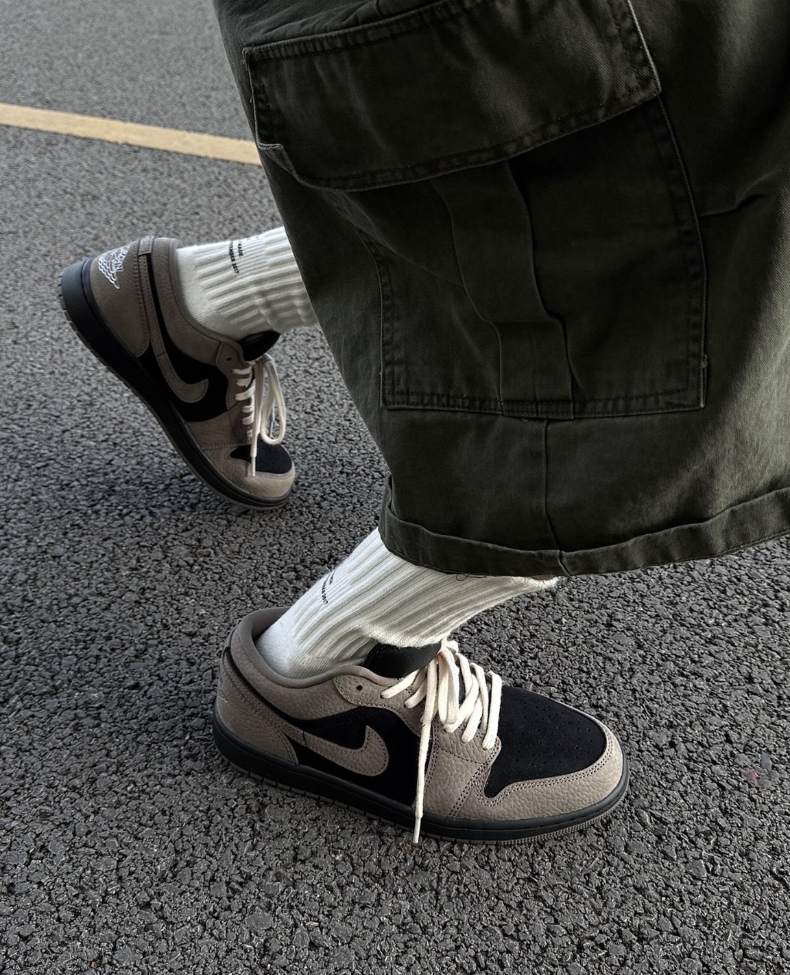 【OWN】NIKE Air Jordan 1 球鞋 摩卡 反轉 倒勾 平替款 平民款 籃球鞋 男款 IB7109-005