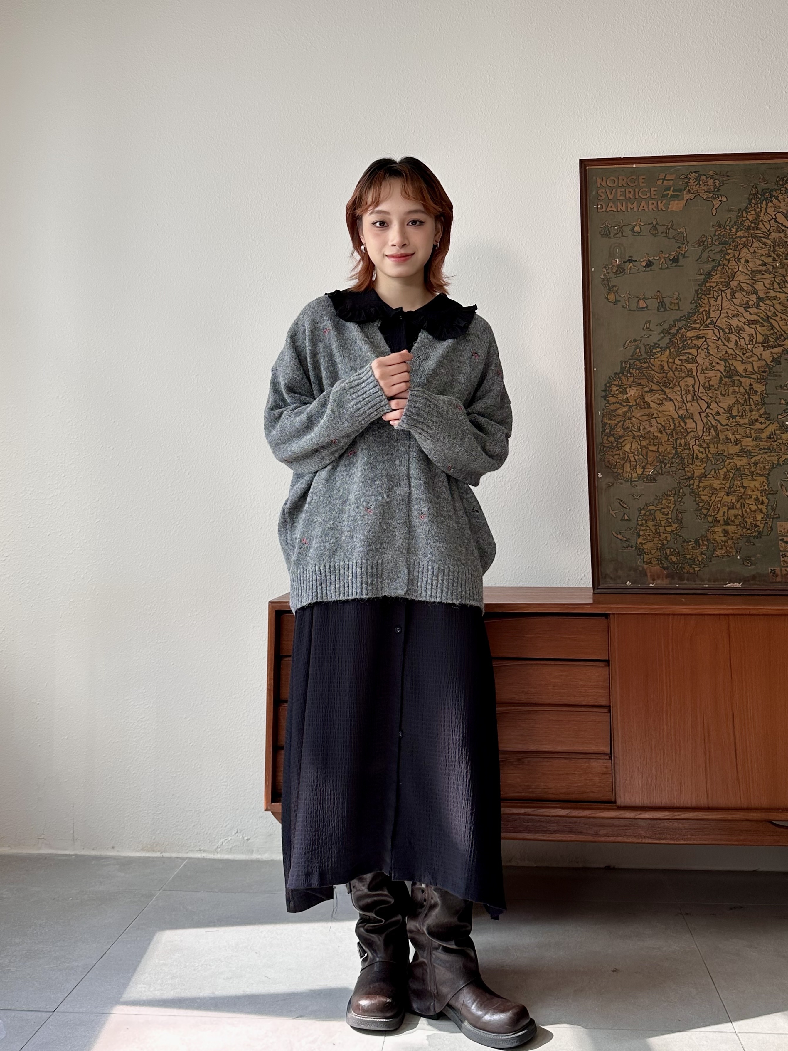 垂墜感～繡花灰色針織外套SW61925