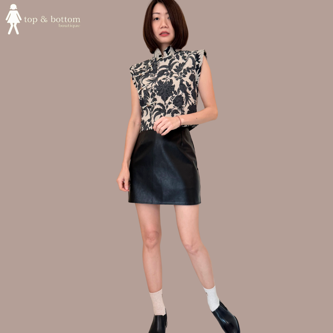 PU LEATHER SHORT SKIRT