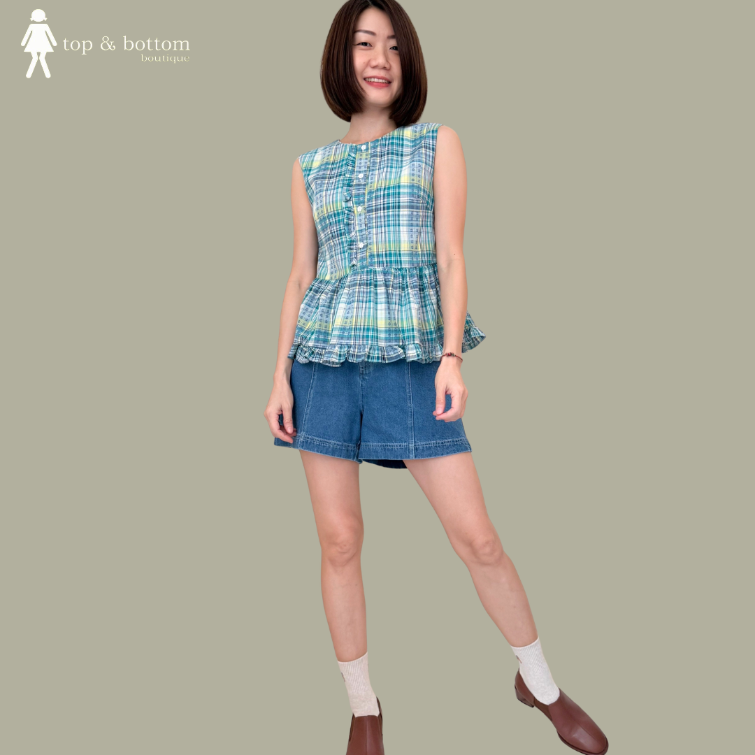 SLEEVELESS FRILLS CHECKED BLOUSE