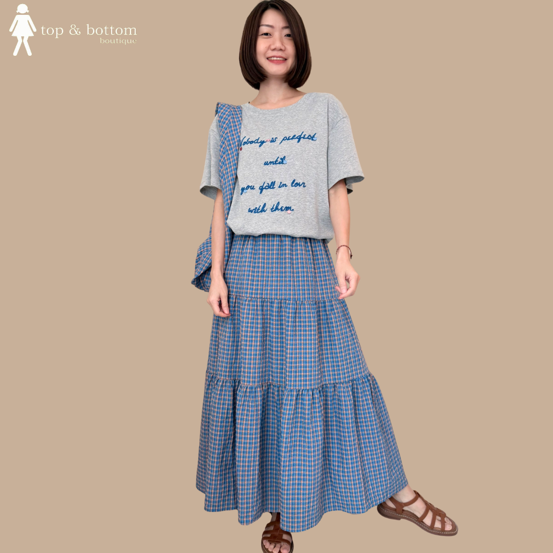 WORDING TEE & CHECKED LONG SKIRT & BAG SET SUIT