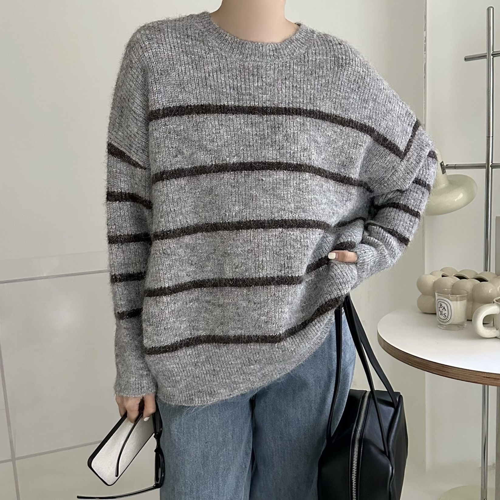 【BONNIE】橫間寛鬆圓領混色毛衣