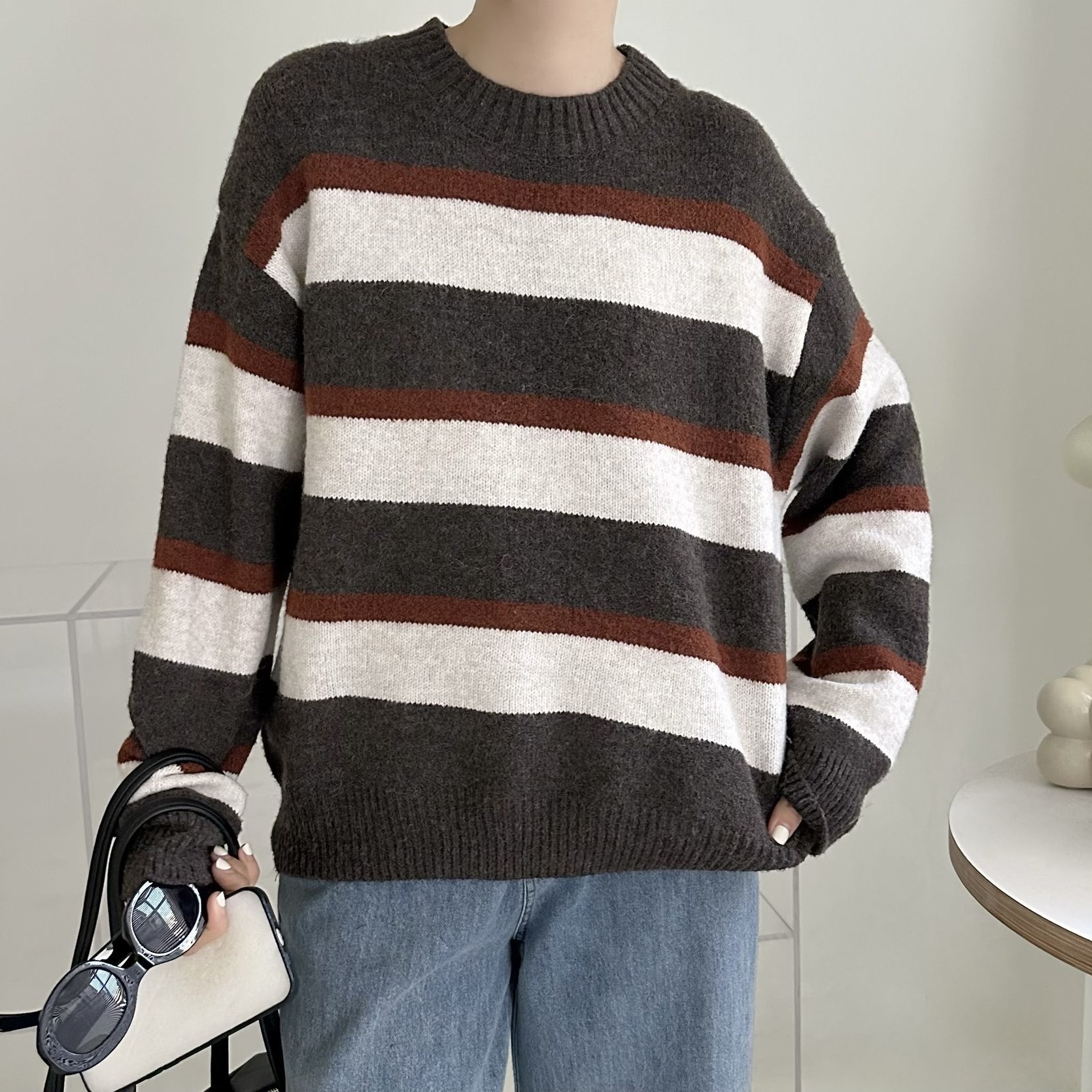 【BONNIE】拼色橫間圓領毛衣