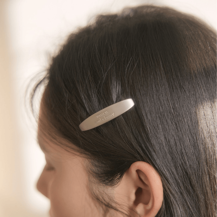 mucu and ebony (m.a.e)｜連線限定🌟入晒code最低$168 GET~!✨Classic Logo Hair Pin (2ea) [2 colors]