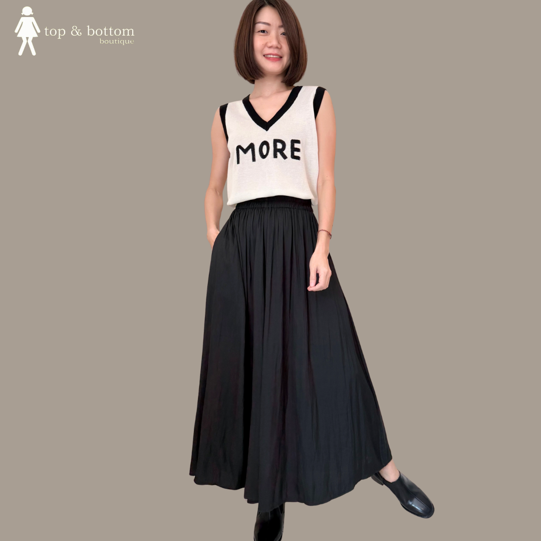 SLEEVELESS V NECK TWO TONE BLOUSE