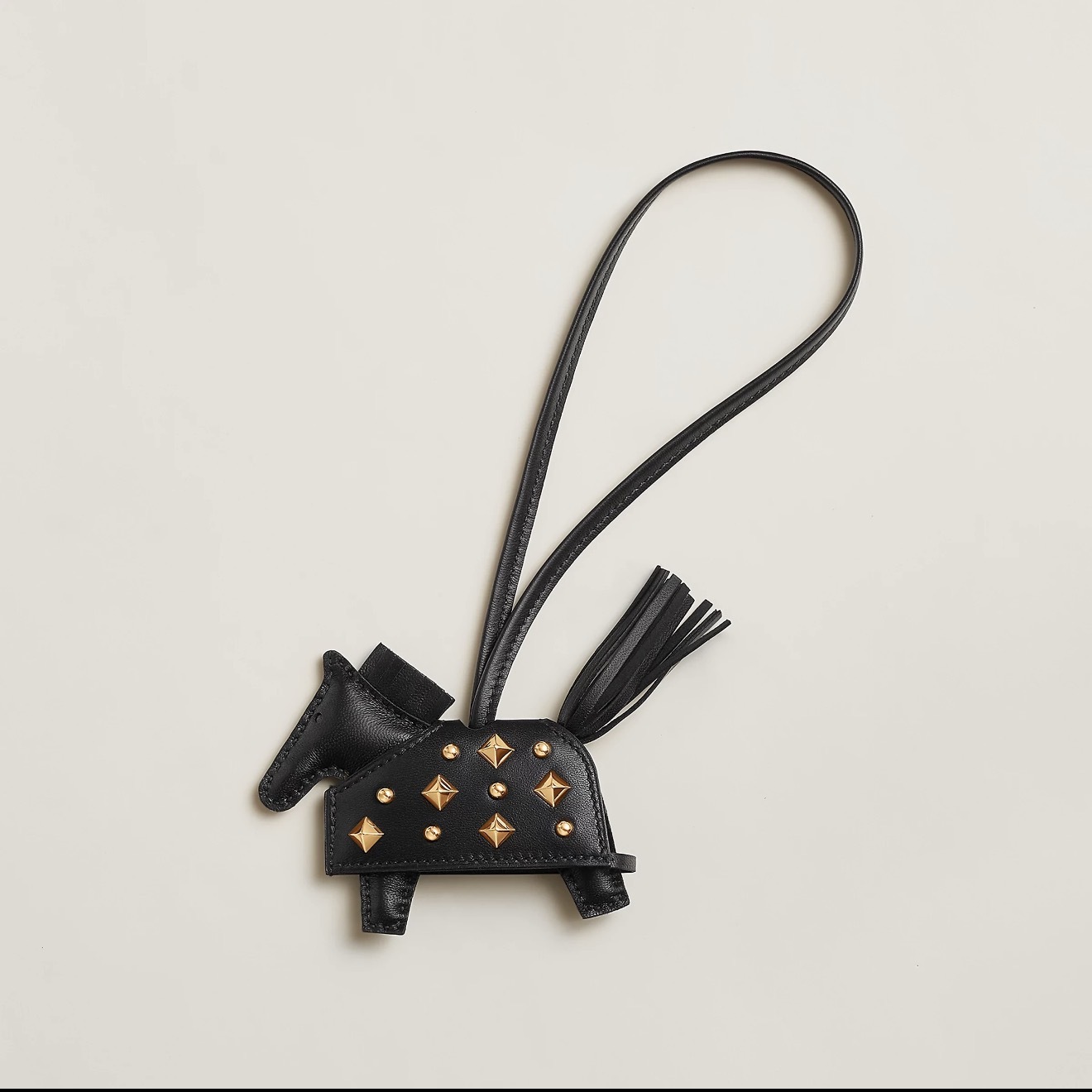 Hermes Rodeo Robeo Rock PM charm NOIR/NOIR/GOLD 黑/金窩釘