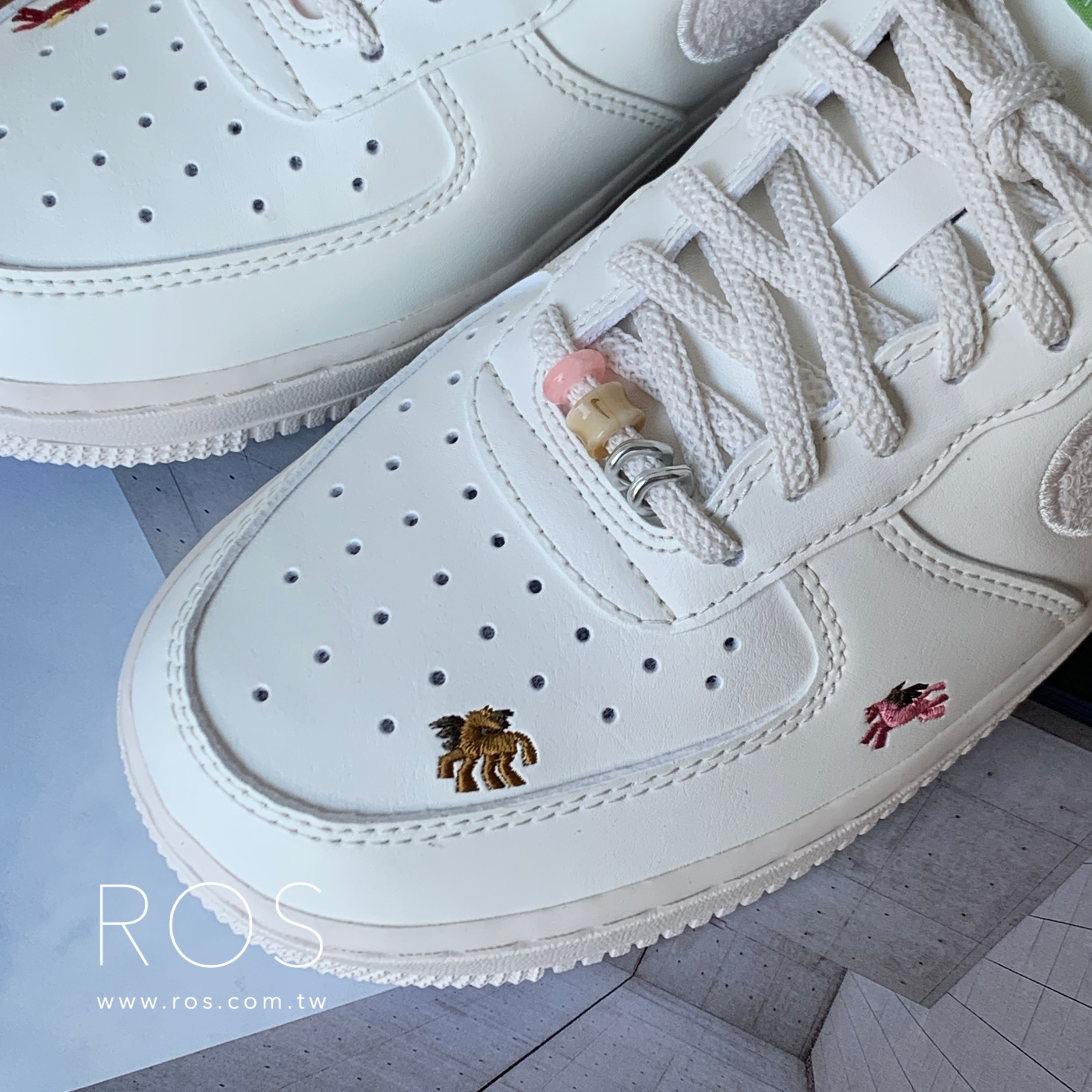 Nike Air Force 1 小飛馬 馬年限定