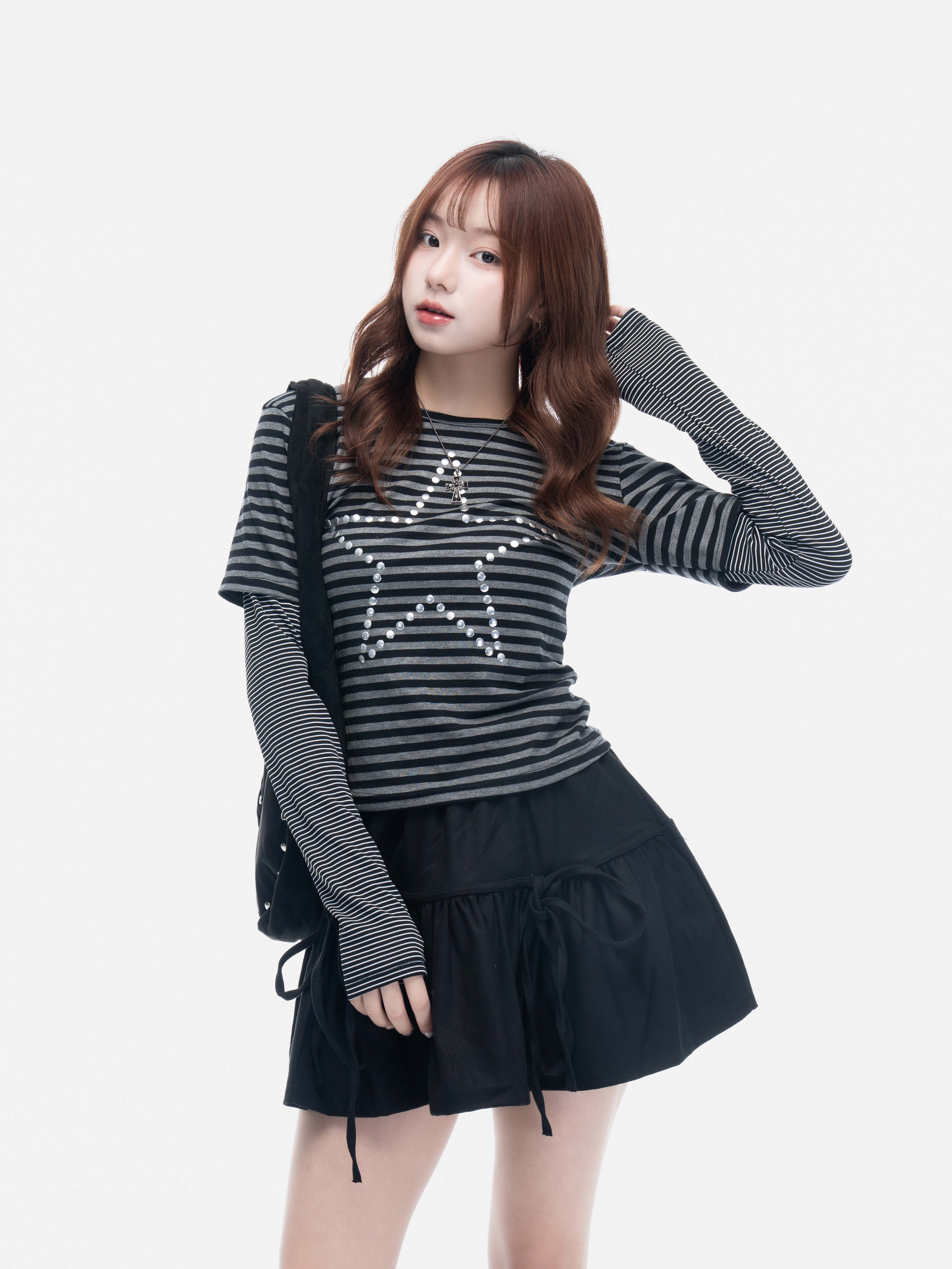 【現貨】VIVID 龐克 釘飾 星星 條紋 假兩件 長袖