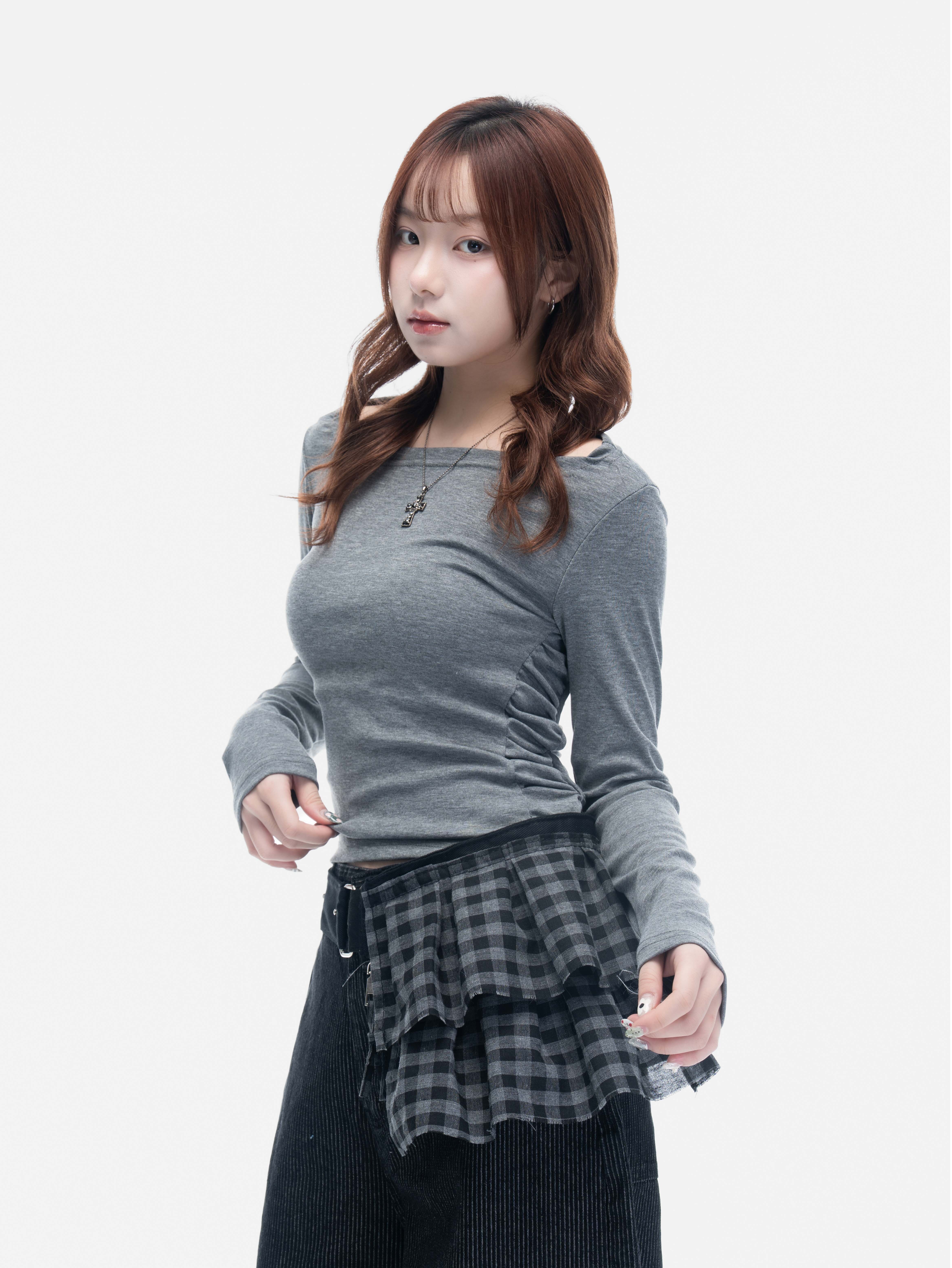 VIVID 歐美 簍空 皺褶 修身 正肩 長袖上衣 T恤 薄長袖