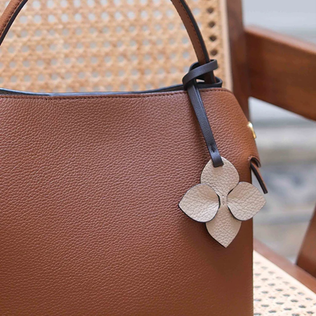 1FL0104-459 [FLEURON] Mini Sia Sable #PMM10VG1214SND (EU)