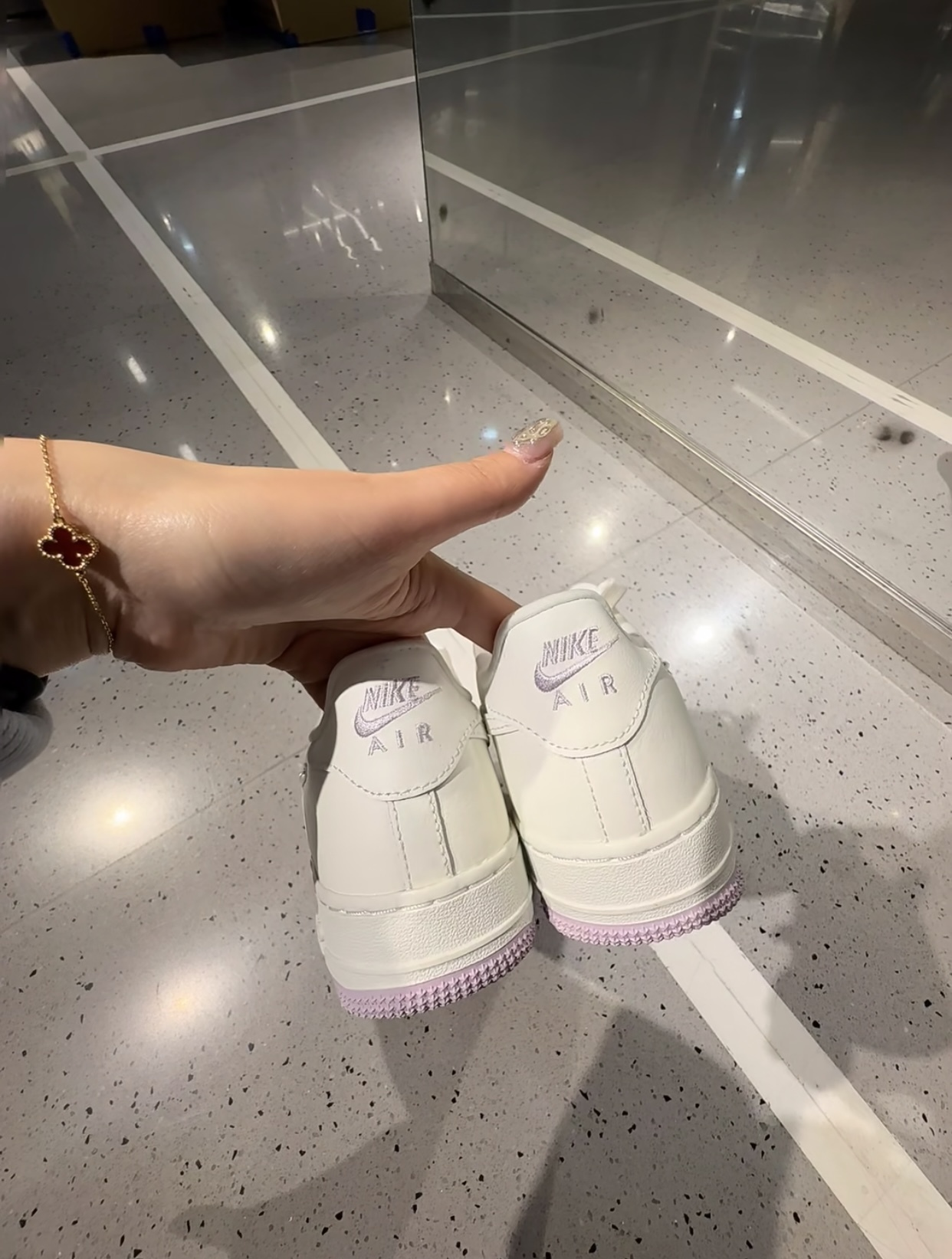 【預訂】 NIKE AIR FORCE 1 奶油白搖搖紫藍剔-GS