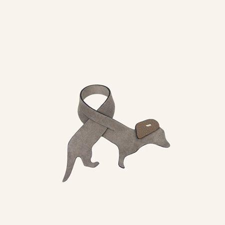 1FL0104-486 [FLEURON] Teckel Suede Taupe #PMM11SV1108MOL (EU)