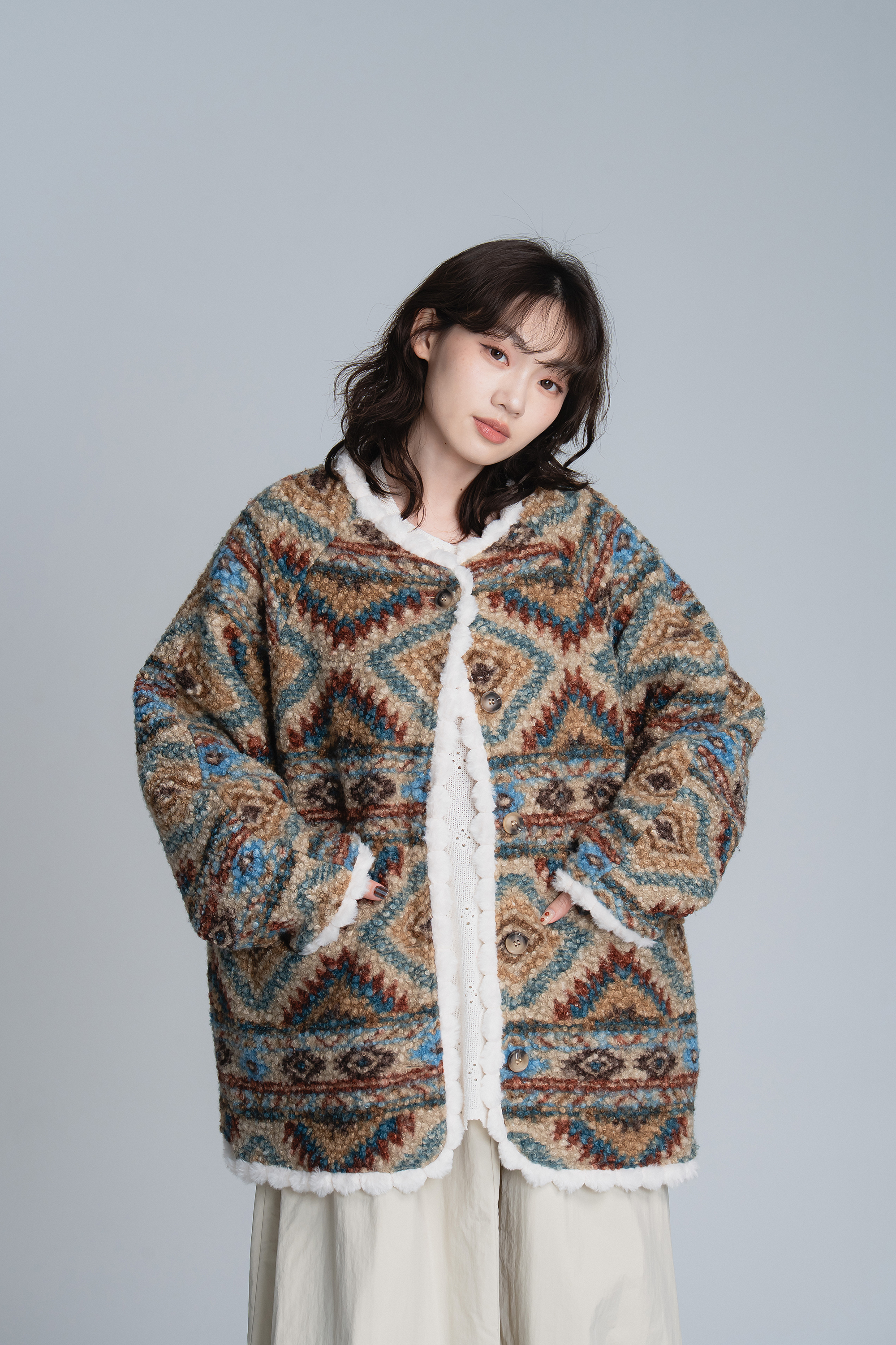 圖騰可愛毛邊暖暖外套