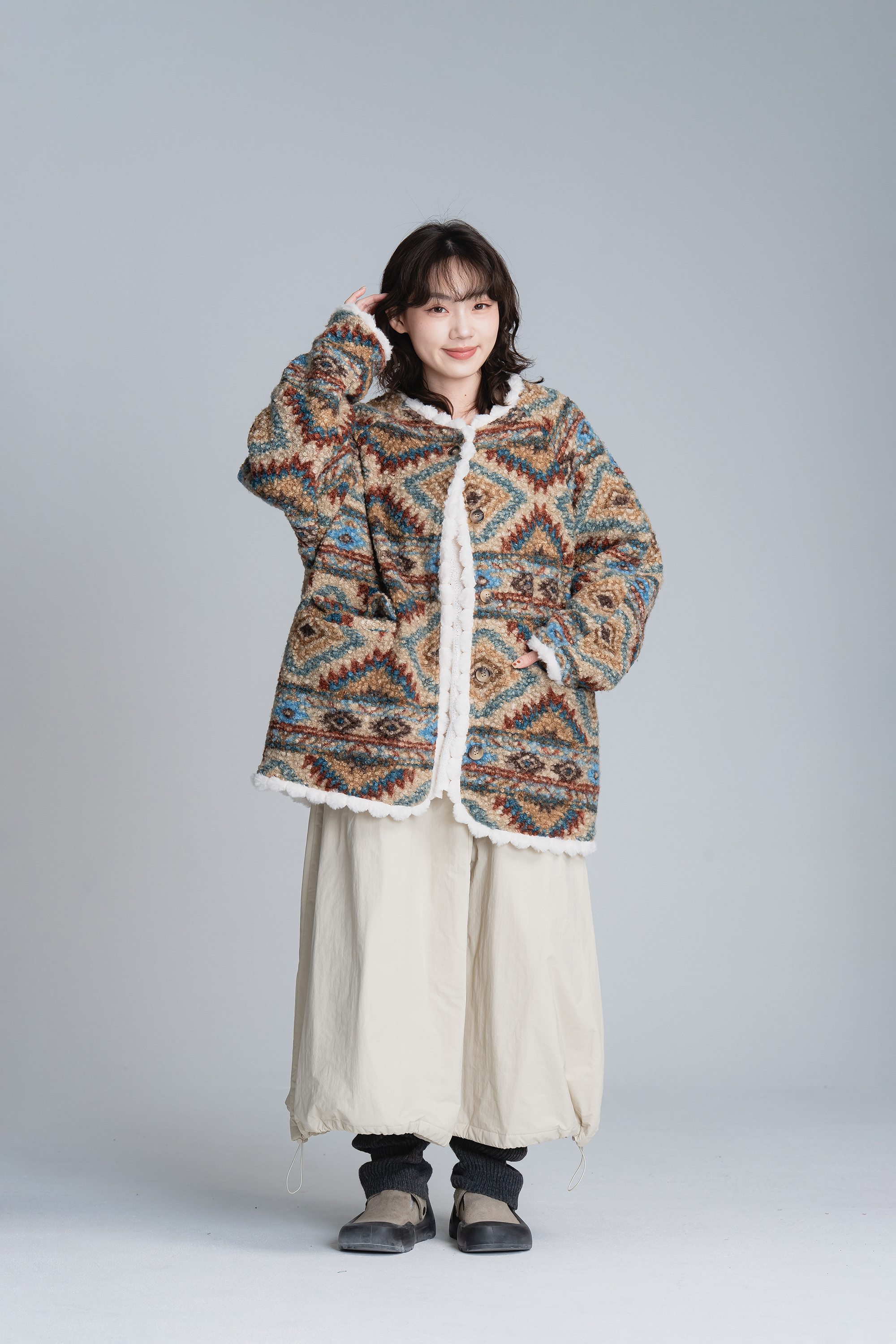 圖騰可愛毛邊暖暖外套