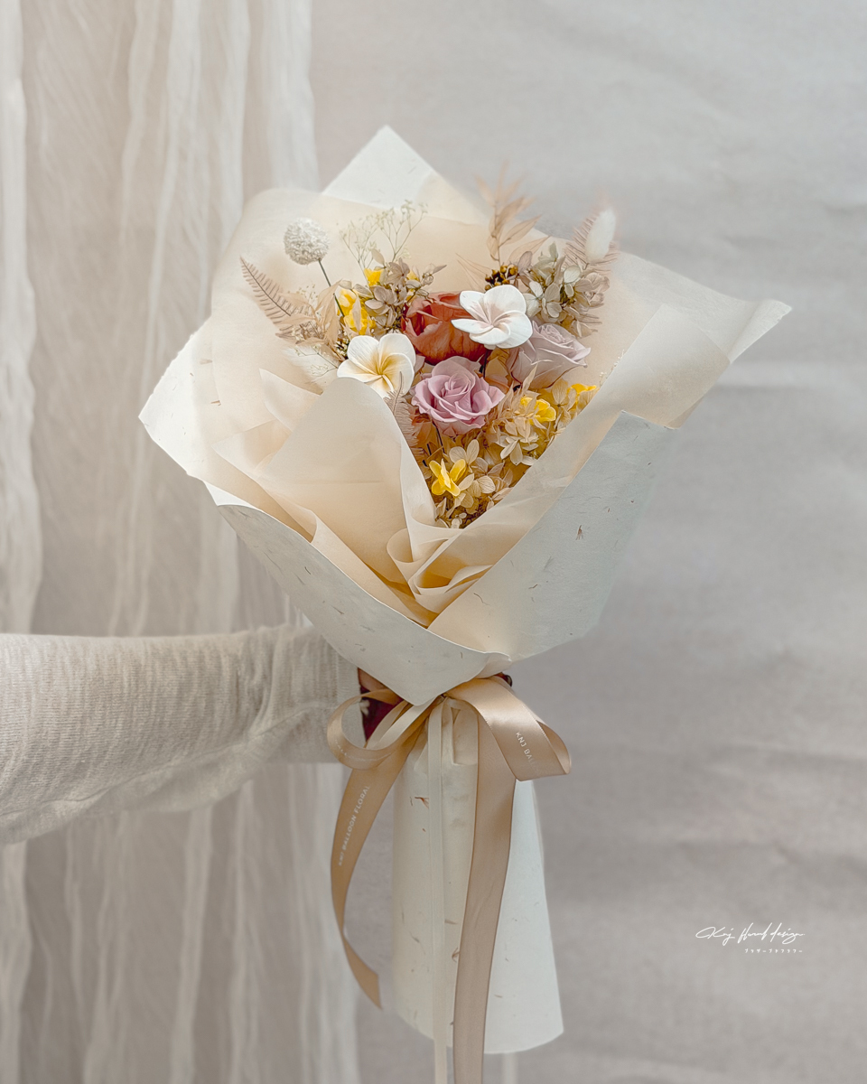 日光花信・永生玫瑰花束