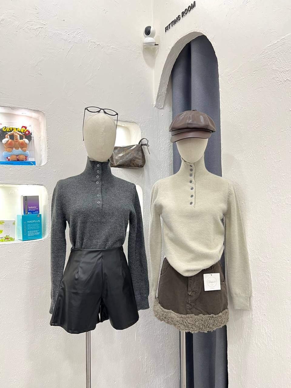 Button Collar Long Sleeve Knit
