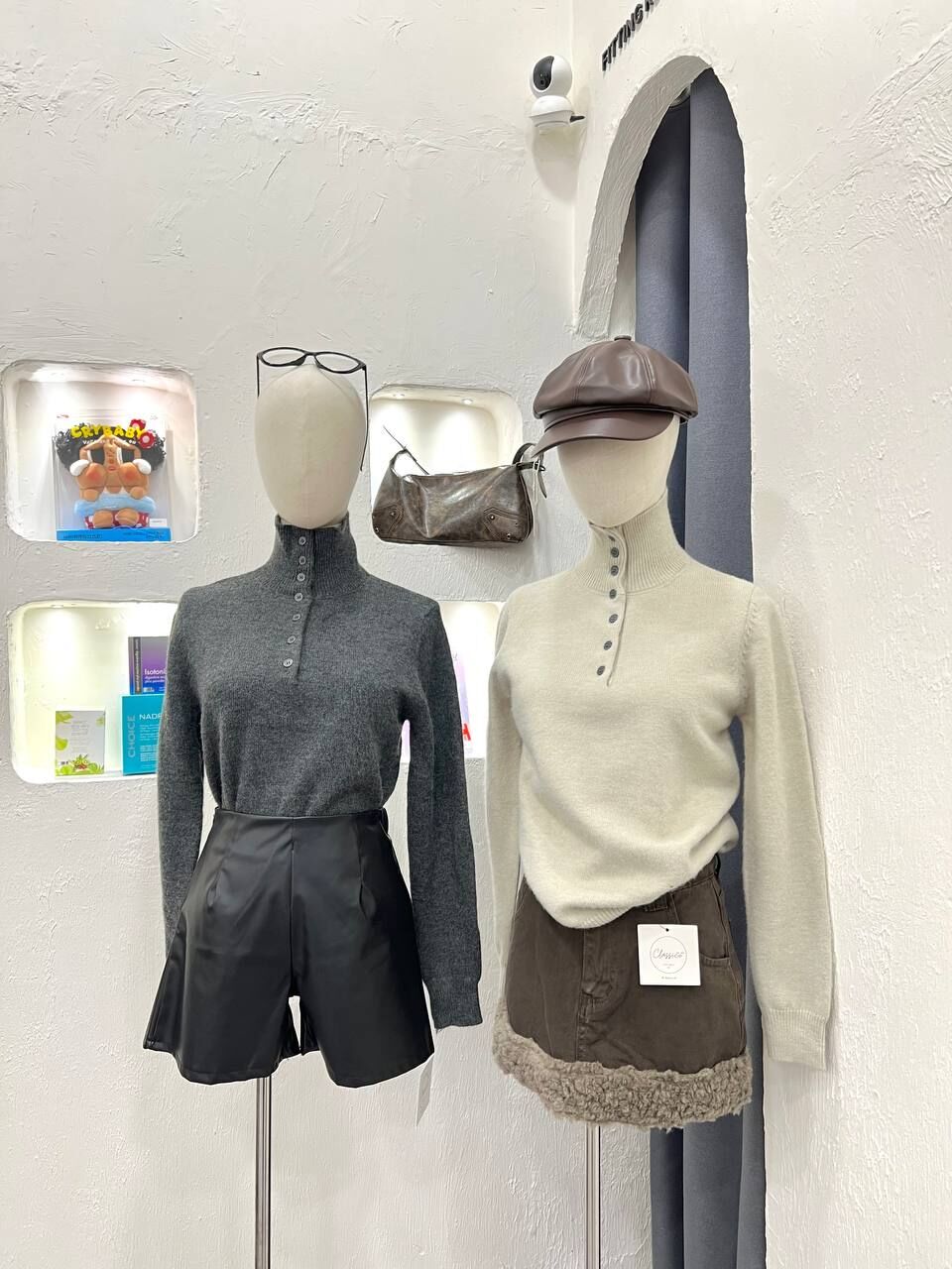 Button Collar Long Sleeve Knit