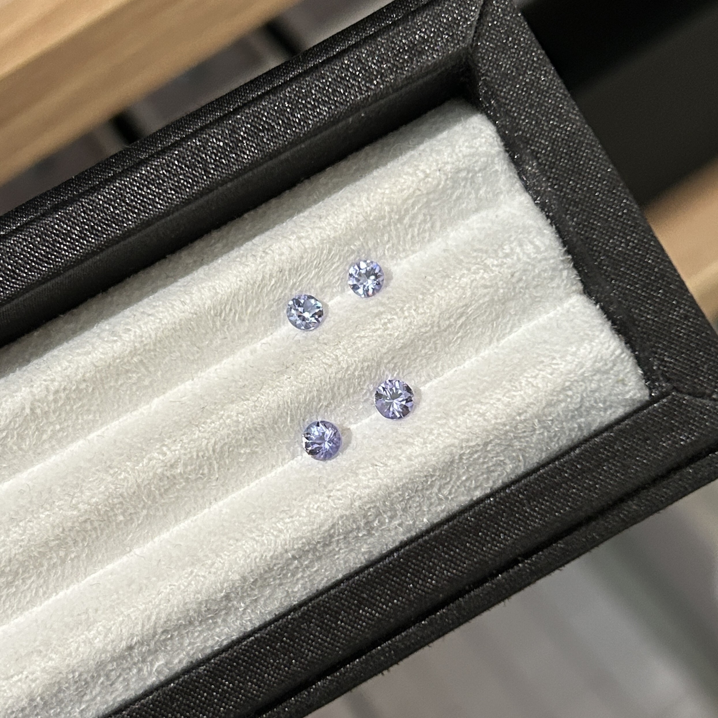 丹泉石 Tanzanite/1.01克拉