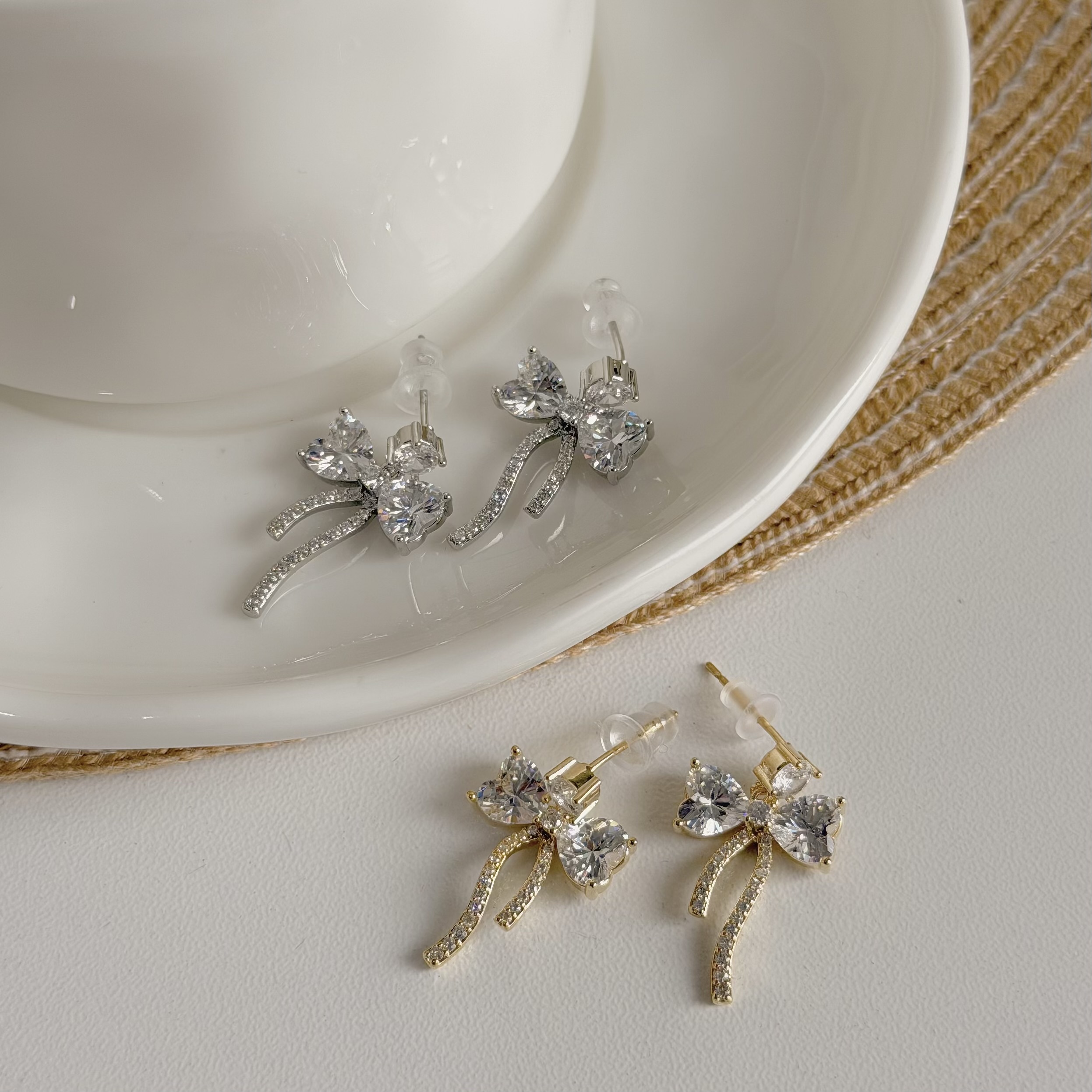 A165排鑽鋯石蝴蝶結垂吊