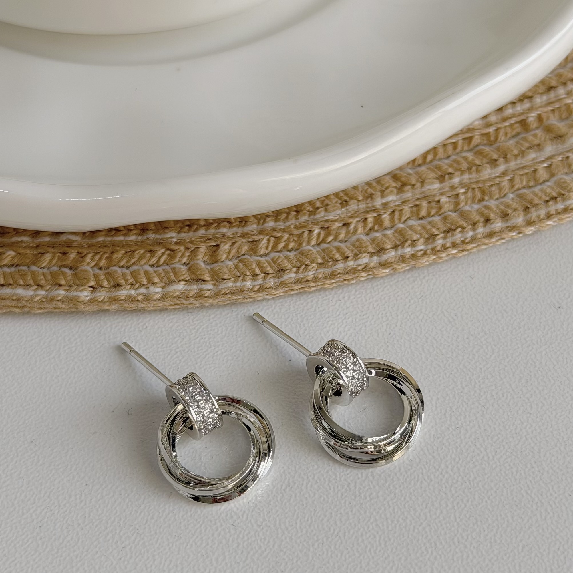 A156排鑽多層圓圈垂吊