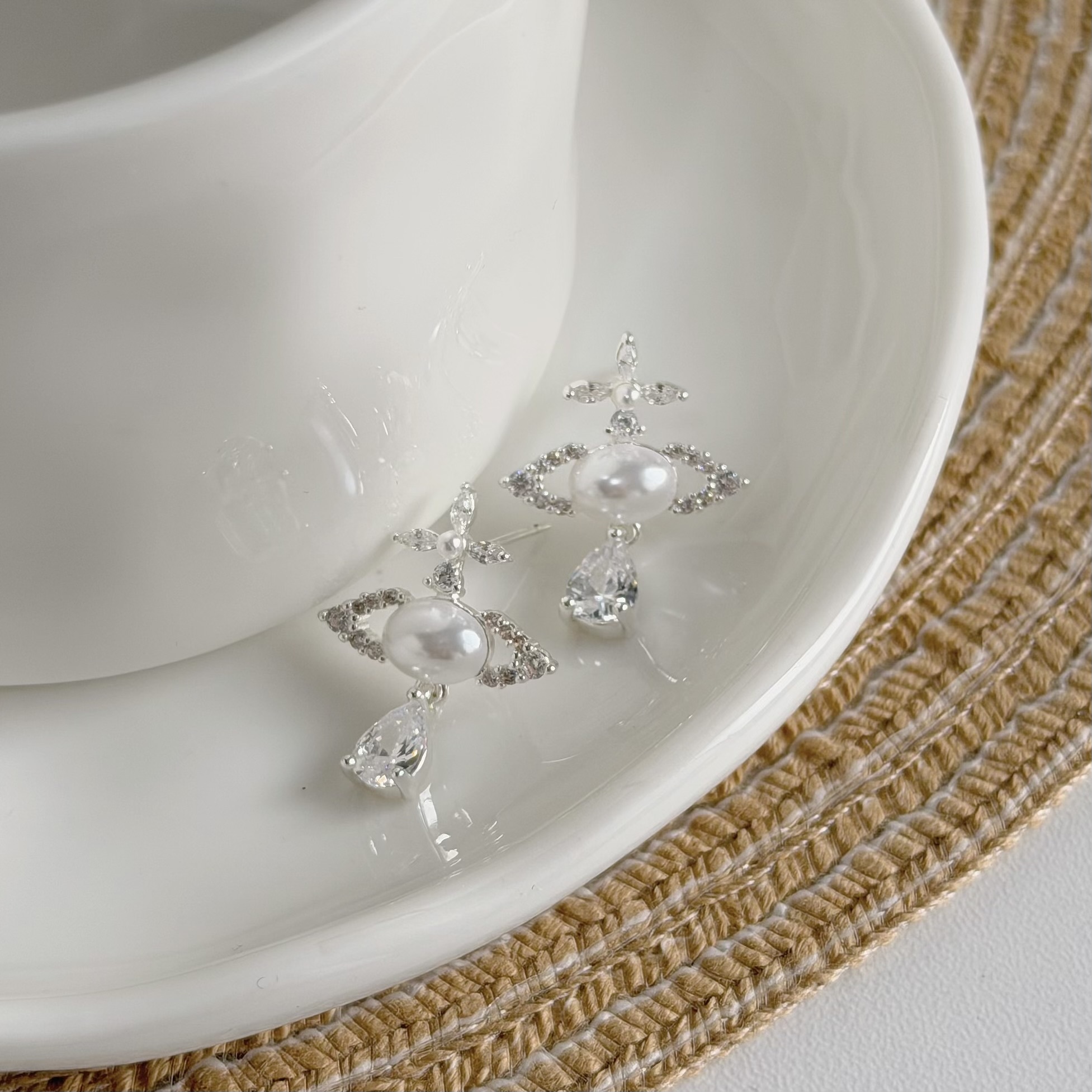 A151排鑽珍珠星球水滴鋯石垂吊